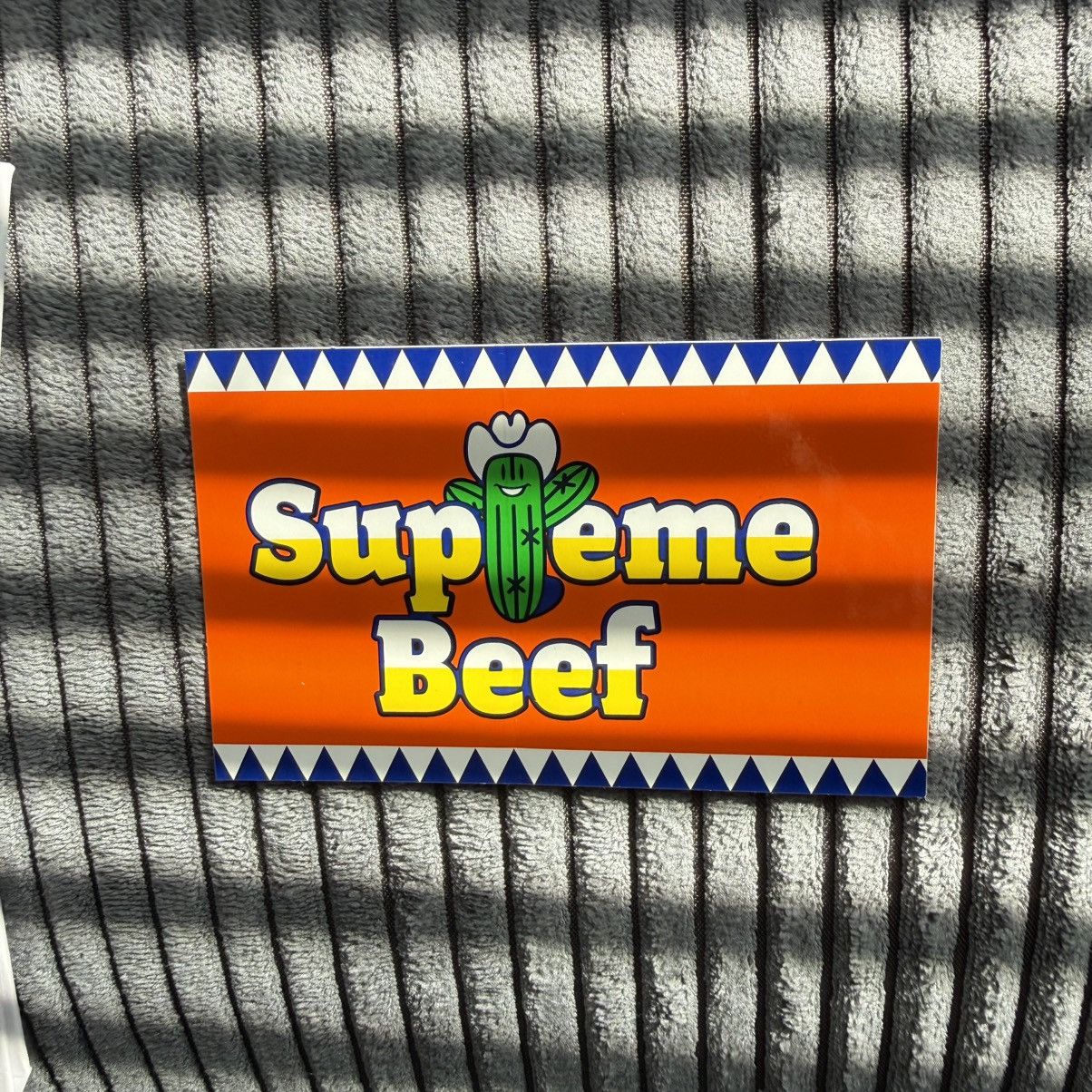 Supreme Supreme Beef Sticker (SS25) Size ONE SIZE - 1 Thumbnail