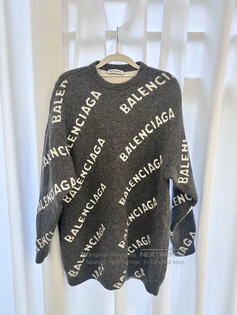 Balenciaga Balenciaga Grey White Bullet Train Letter Logo Knit Sweate Size US XS / EU 42 / 0 - 1 Thumbnail