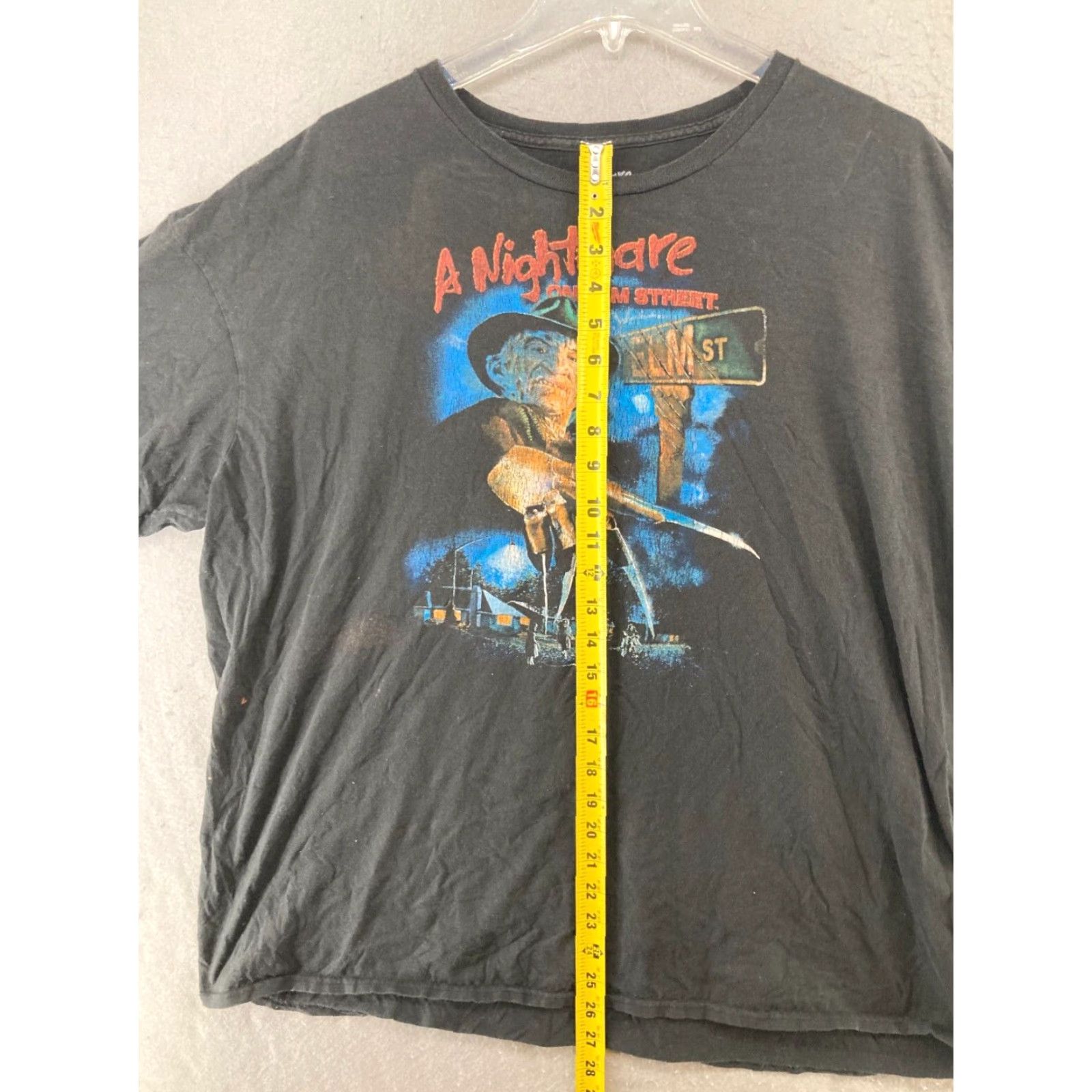 Vintage VINTAGE? No — A Nightmare On Elm Street Mens T Shirt 3XL Black Freddy Kruger Graphic Print Horror Movie 80s Mens T-Shirt 3XL Black Freddy Kruger Size US XXL / EU 58 / 5 - 3 Thumbnail