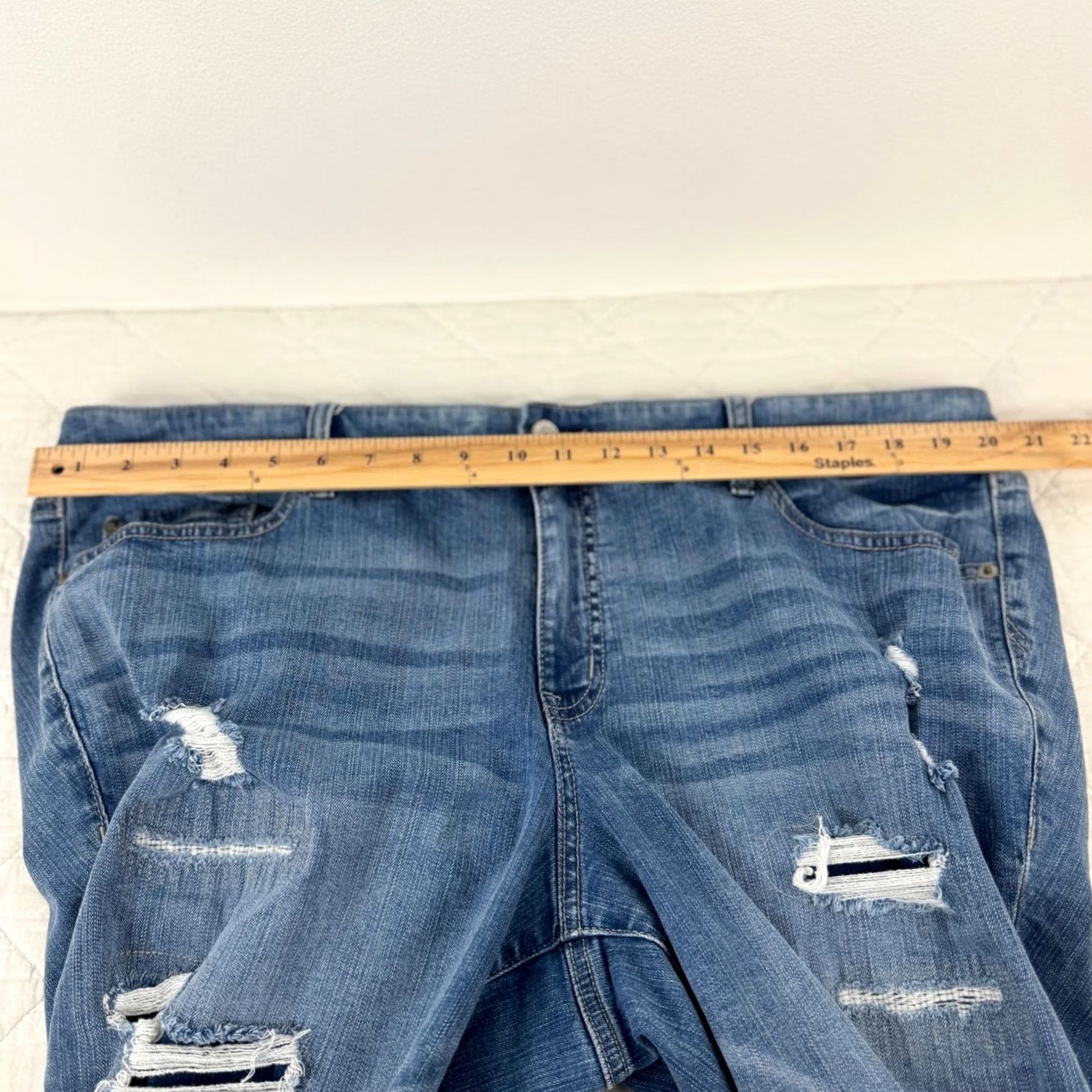 Torrid Torrid Crop Boyfriend Jeans Womens 20 Blue Distressed Stretch Size 42" / US 20 - 7 Thumbnail