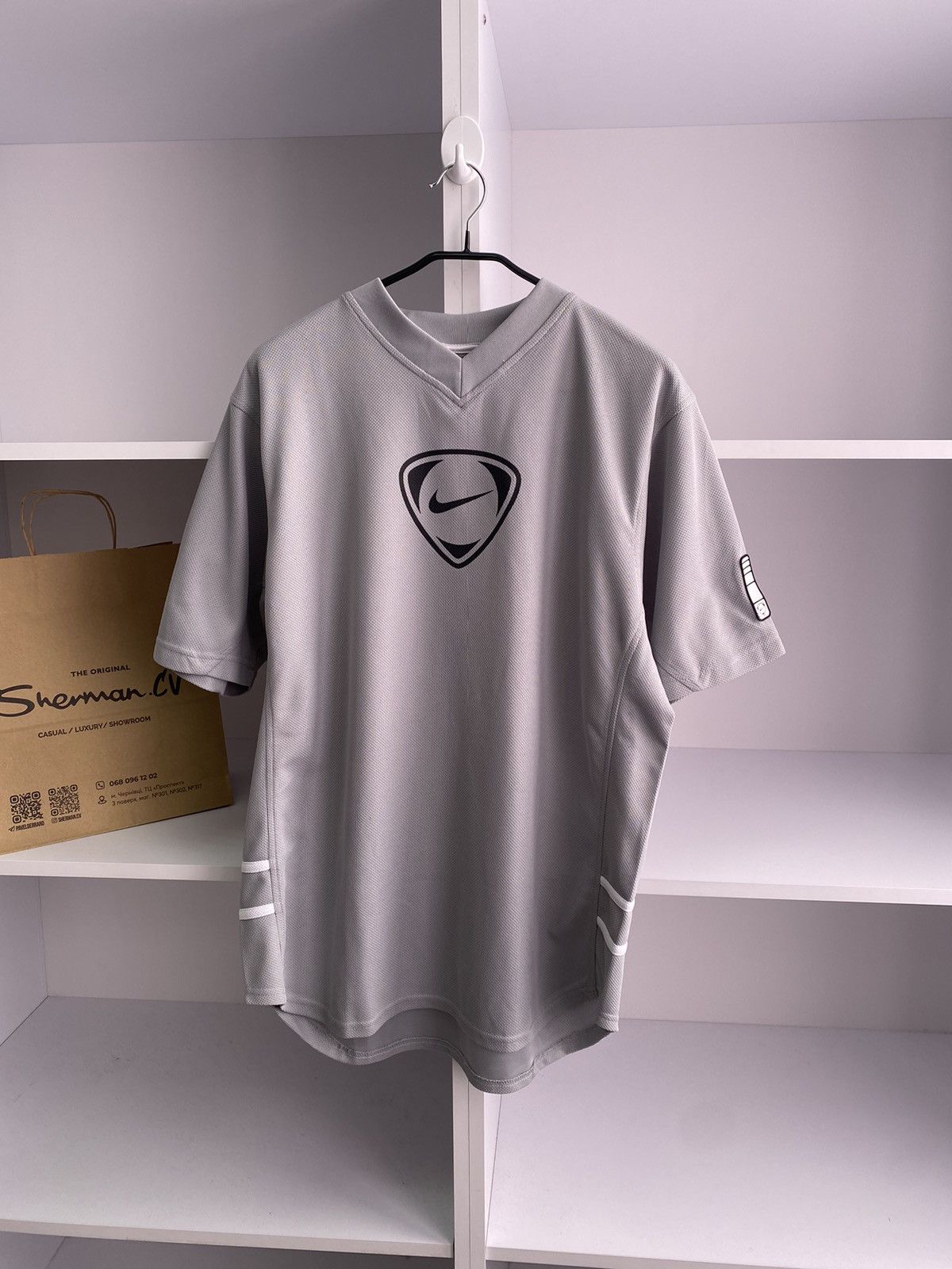 Nike × Vintage Vintage Nike Big Logo Grey Tee Size US XL / EU 56 / 4 - 5 Thumbnail