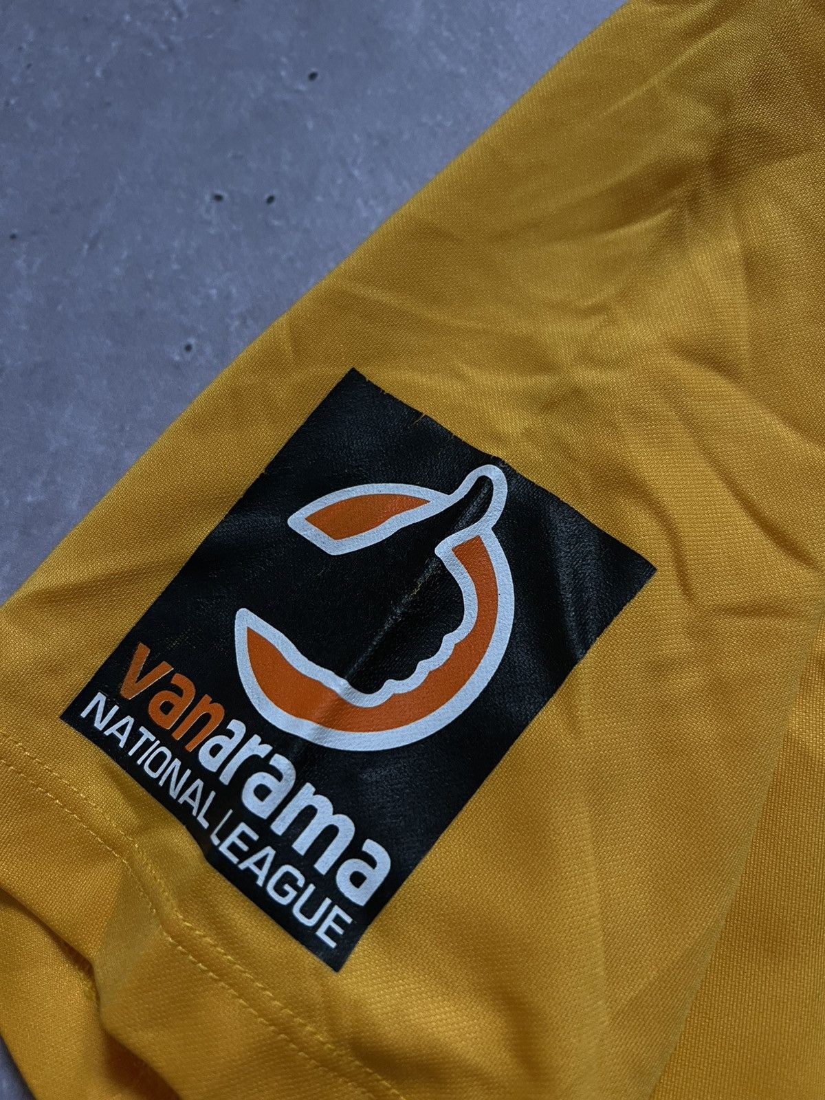 Nike Torquay United 2019-20 Nike t-shirt football jersey sz M #25 Size US M / EU 48-50 / 2 - 5 Thumbnail