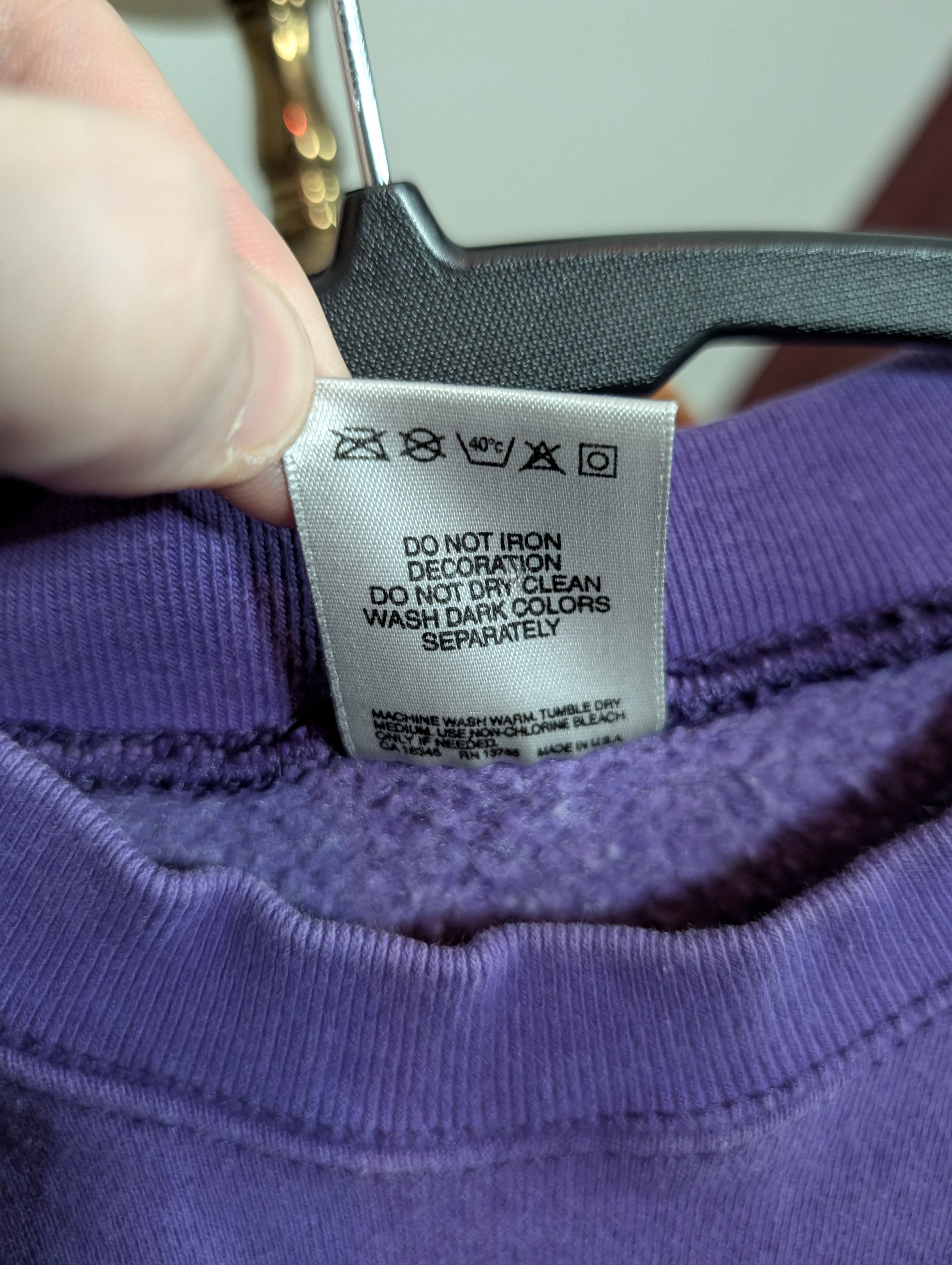 Fruit Of The Loom VTG 90s Mohegan Sun casino purple heavy cotton swtshirt Size US XL / EU 56 / 4 - 12 Thumbnail