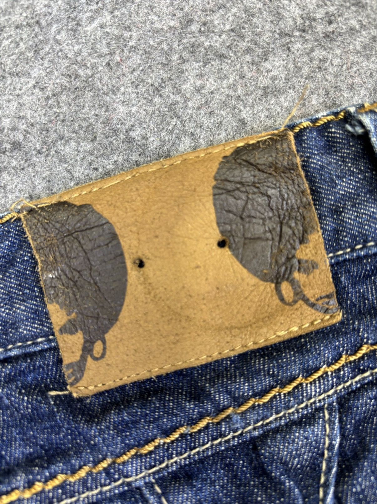 Japanese Brand 💥Heavy Distressed💥LB03 Mudwash Loose Soft Denim F897 Size US 29 - 11 Thumbnail