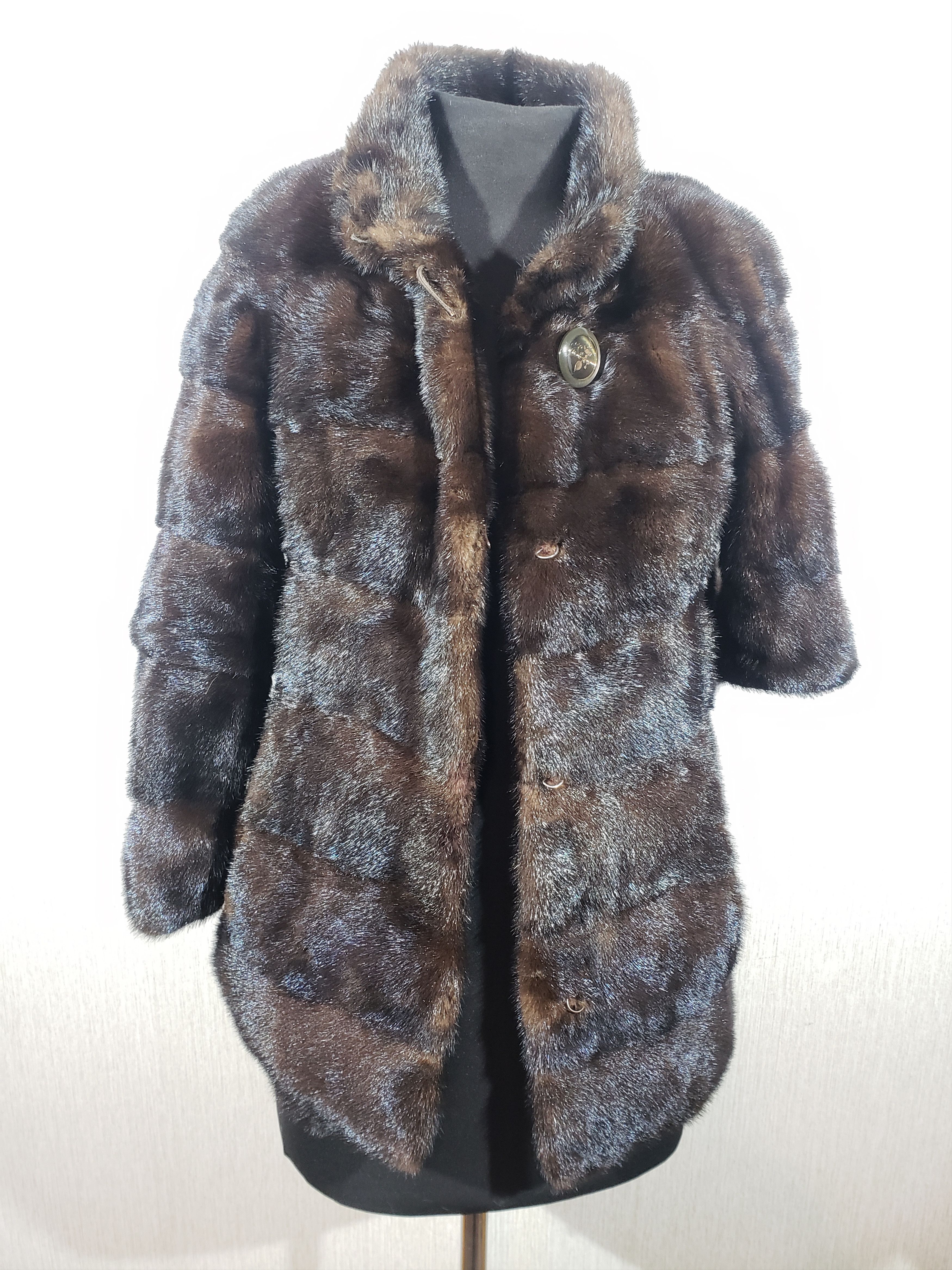 Other Stylish women's mink coat with detachable sleeves. Size M / US 6-8 / IT 42-44 - 2 Thumbnail