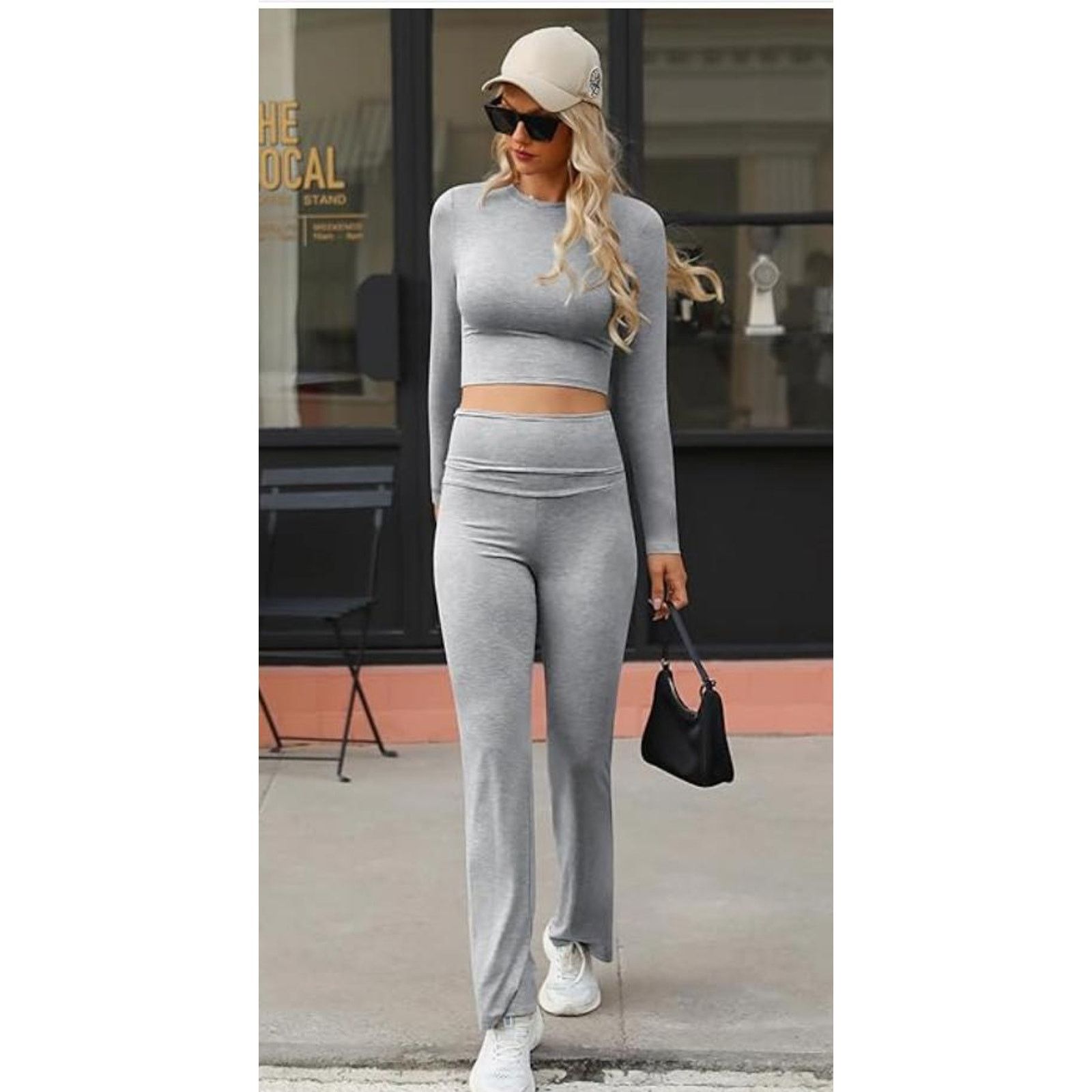The Unbranded Brand Lounge Set with Fold-Over Flare Pants,CroppedMEDIUM Size 24" / US 00 / IT 34 - 2 Thumbnail