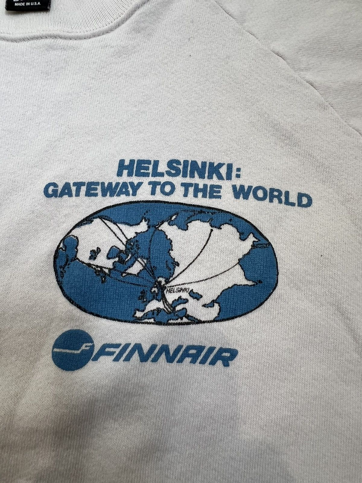 Vintage Vintage finnair helsinki gateway to the world raglan Size US S / EU 44-46 / 1 - 5 Thumbnail