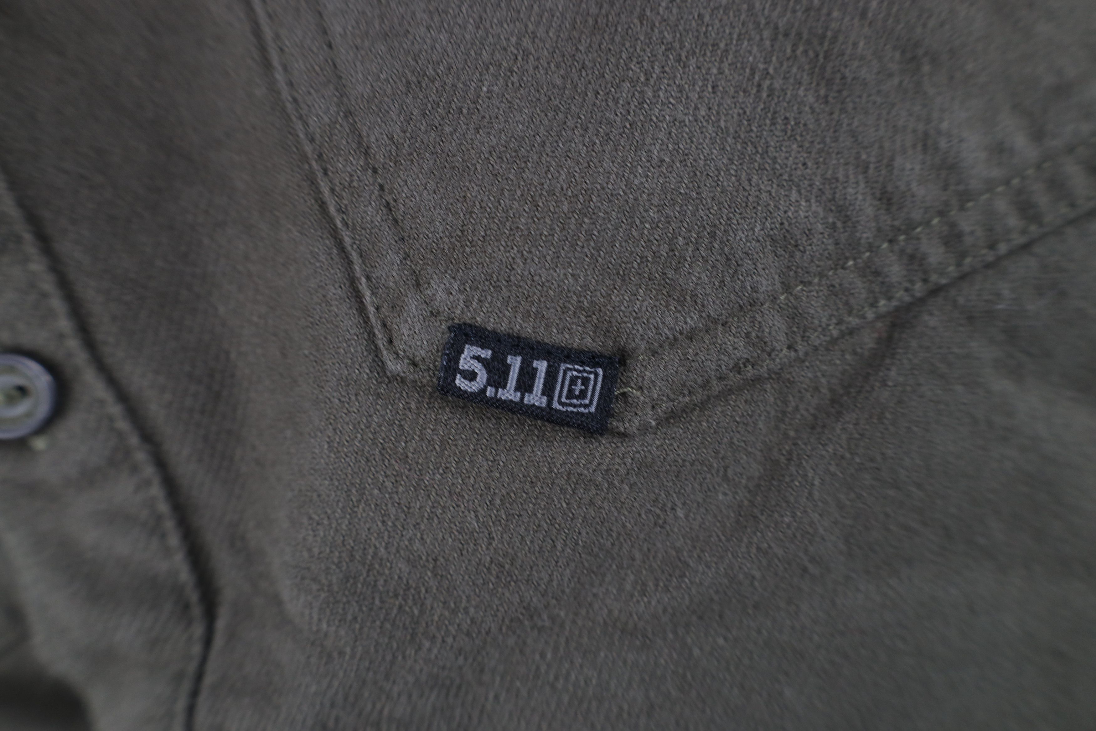Vintage 5.11 Tactical Series Long Sleeve Button Shirt Olive Green Size US L / EU 52-54 / 3 - 5 Thumbnail