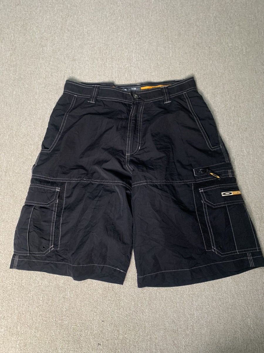 Oakley Oakley Software Cargo Shorts Size US 30 / EU 46 - 1 Thumbnail