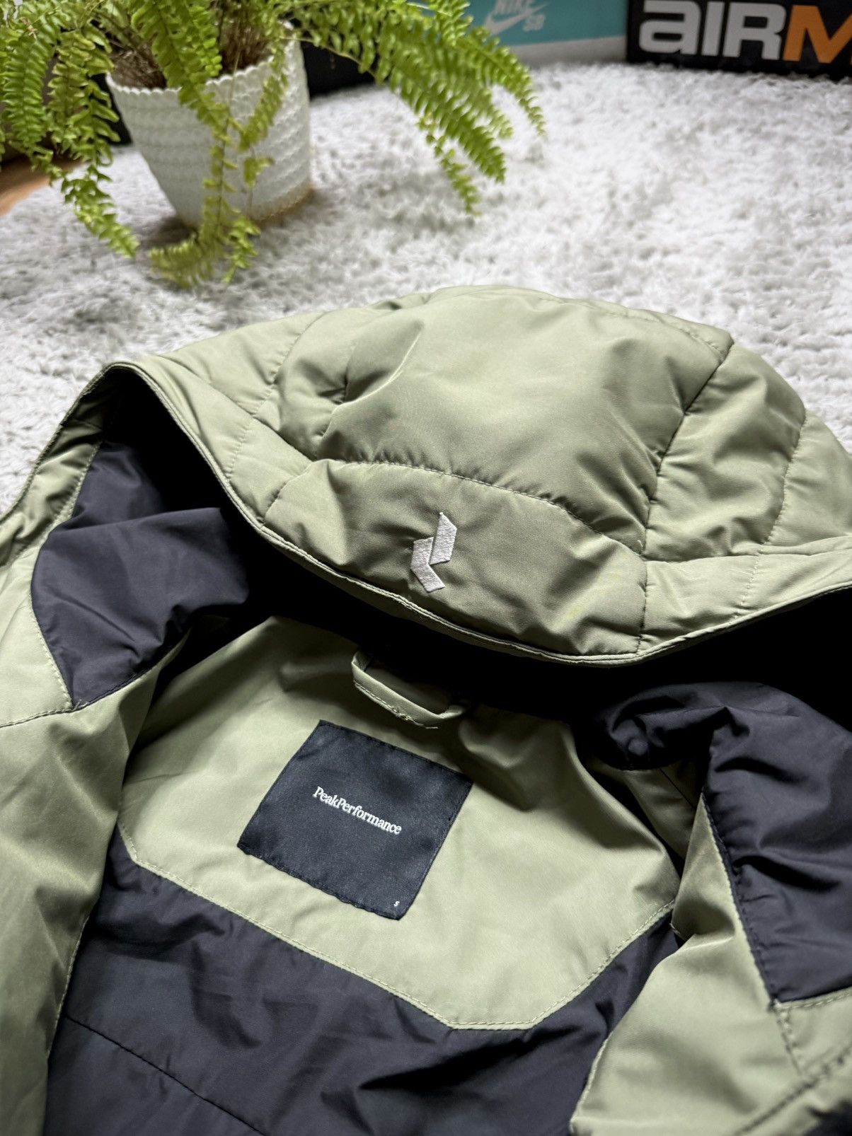 Peak Performance Peek Performance Puffer Jacket Outdoor Streetwear Drill 00s Size US M / EU 48-50 / 2 - 9 Thumbnail