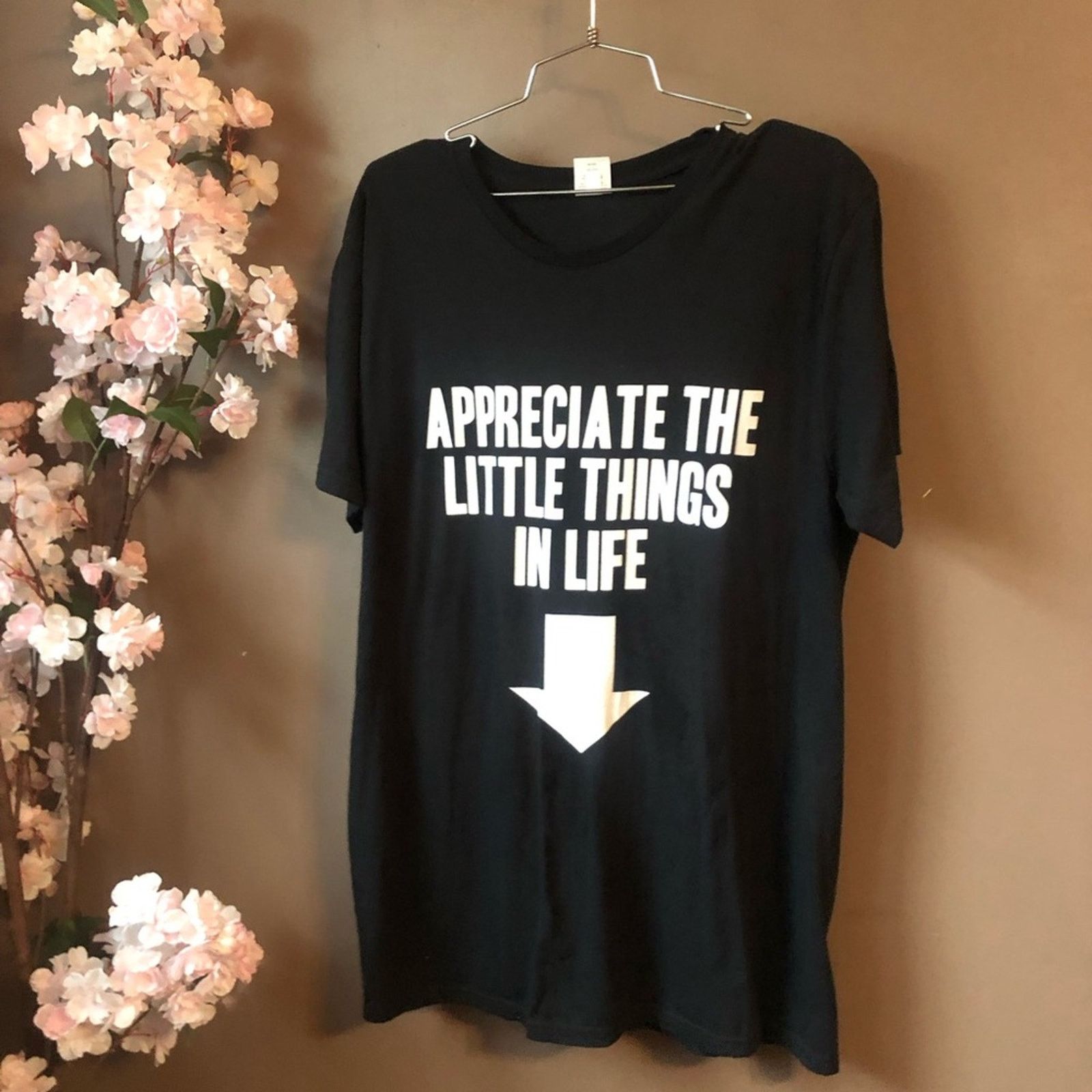 NBDN Nobrandedon Funny graphic T-Shirt. “Appreciate the small things” Size US L / EU 52-54 / 3 - 2 Thumbnail