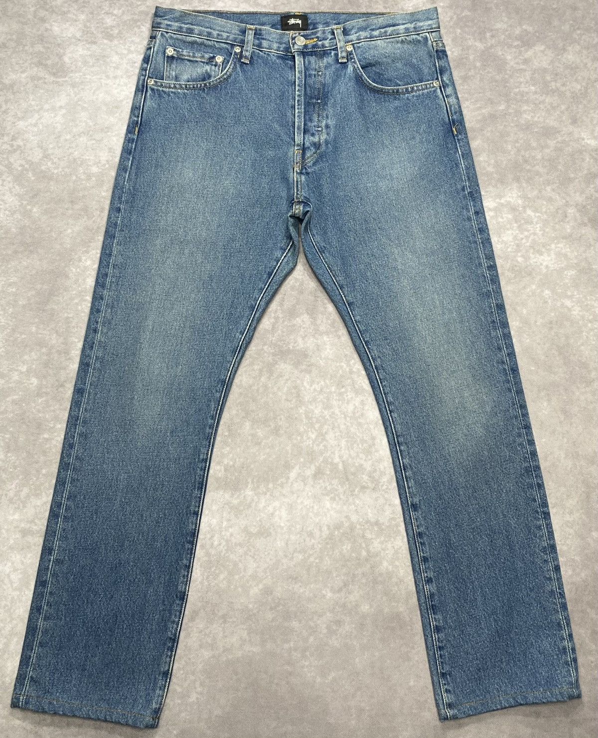 Stussy Stussy New Classic Jeans Light Wash Denim Size US 32 / EU 48 - 1 Thumbnail