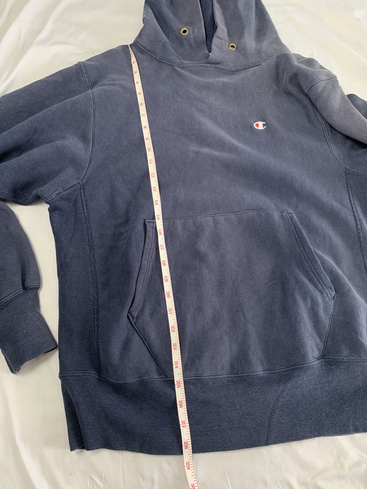 Vintage 80-90s champion reverse weave vintage faded style hoodie Size US L / EU 52-54 / 3 - 13 Thumbnail