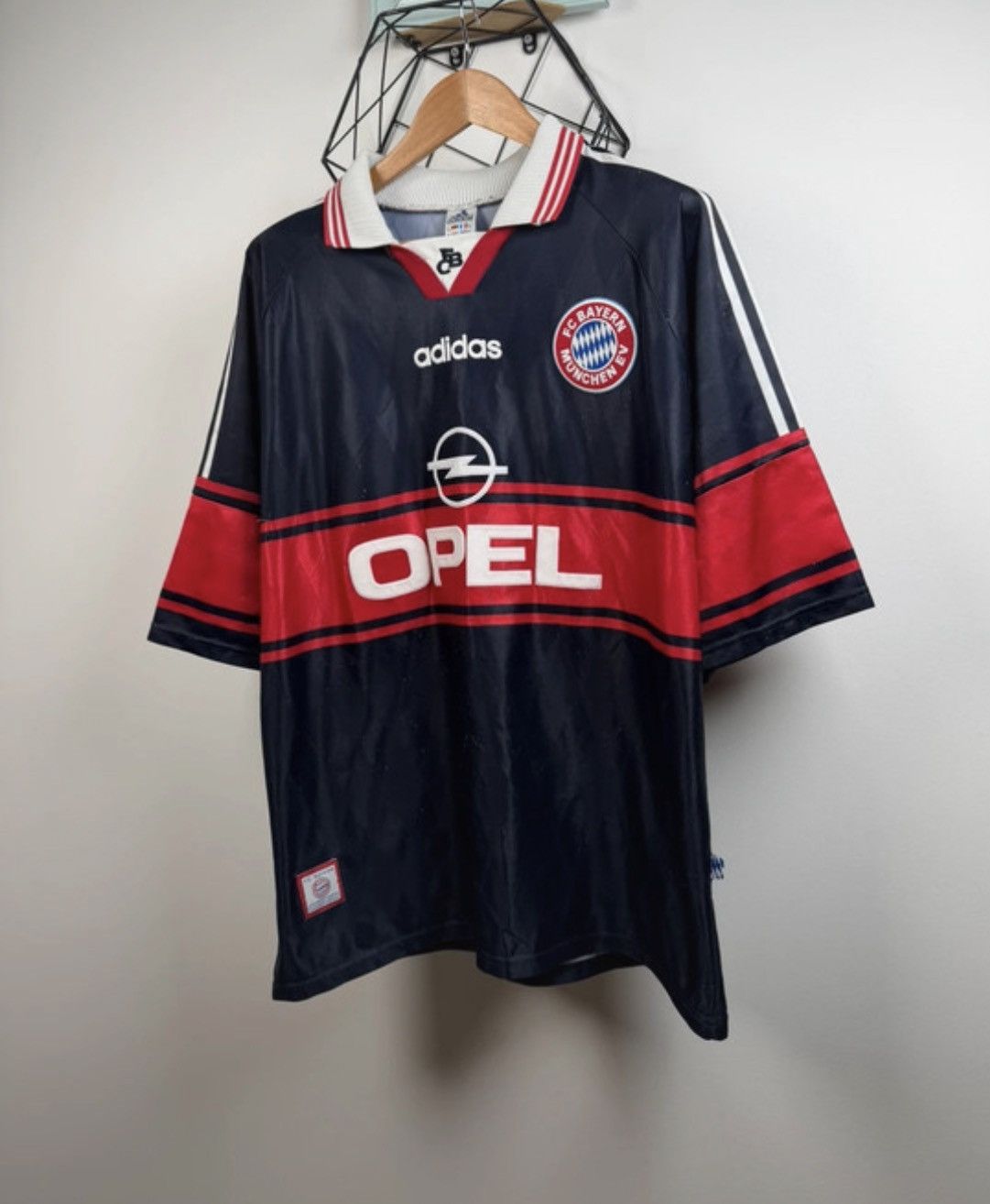Adidas Adidas Bayern Munich 97/99 Retro Kit #9 Elber Socer Jersey Size US XXL / EU 58 / 5 - 3 Thumbnail