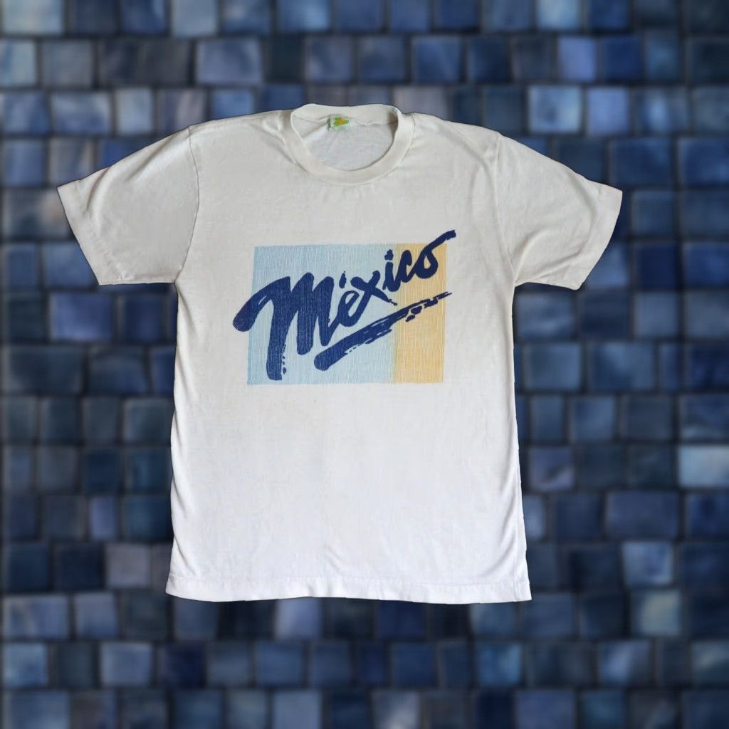Vintage VTG 80s 90s Mexico Beach Ocean Tee T-Shirt Mens M Beige 50/50 Cotton Blend Graphic Shirt Size US M / EU 48-50 / 2 - 1 Thumbnail