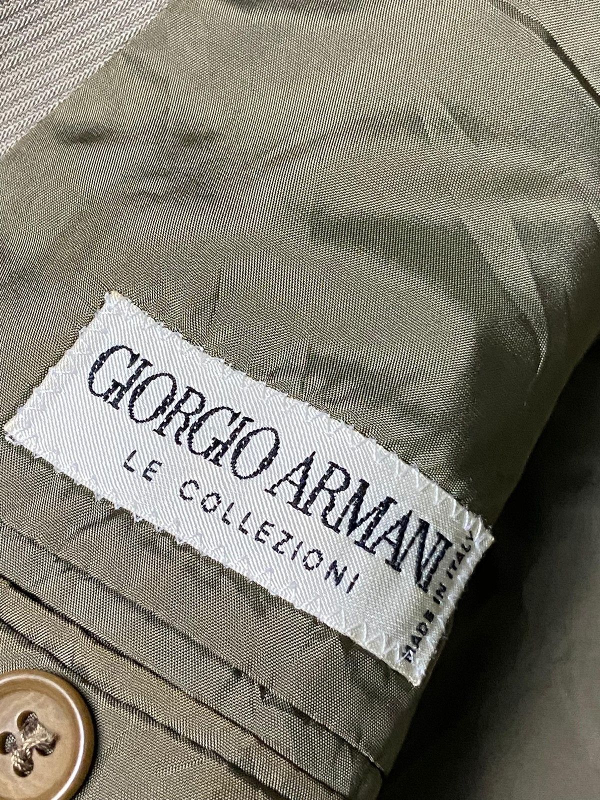 Giorgio Armani Giorgio Armani Le Collezioni Light Blazer (138) Size US XS / EU 42 / 0 - 8 Thumbnail