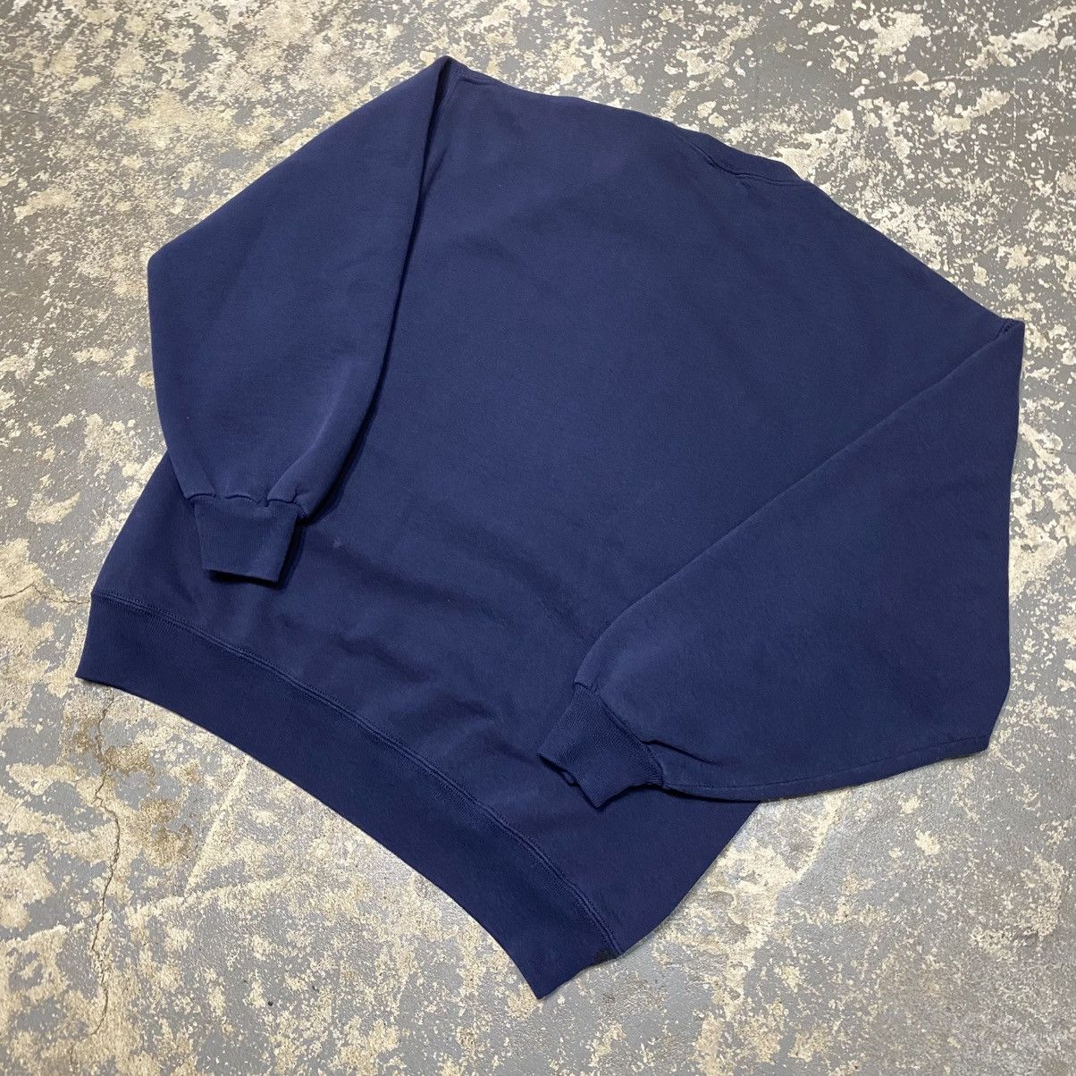 Russell Athletic × Vintage Vintage Russell Athletic Navy Blank Boxy Crewneck Hoodie USA Size US L / EU 52-54 / 3 - 8 Thumbnail