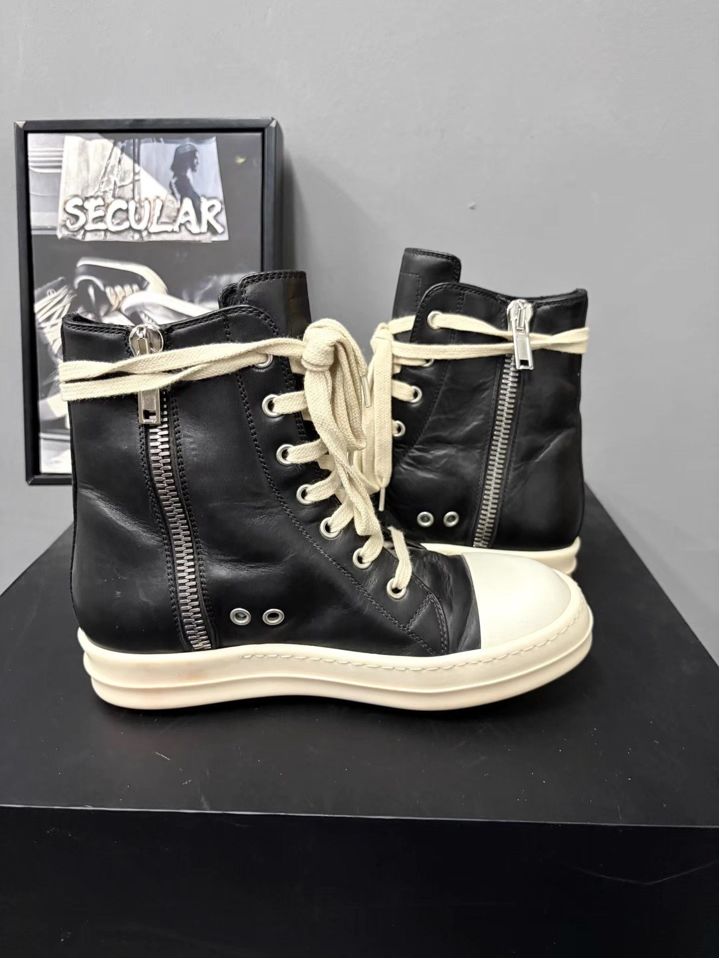 Rick Owens Rick Owens Black White Leather High-Tops K34 Size US 5 / IT 35 - 6 Thumbnail