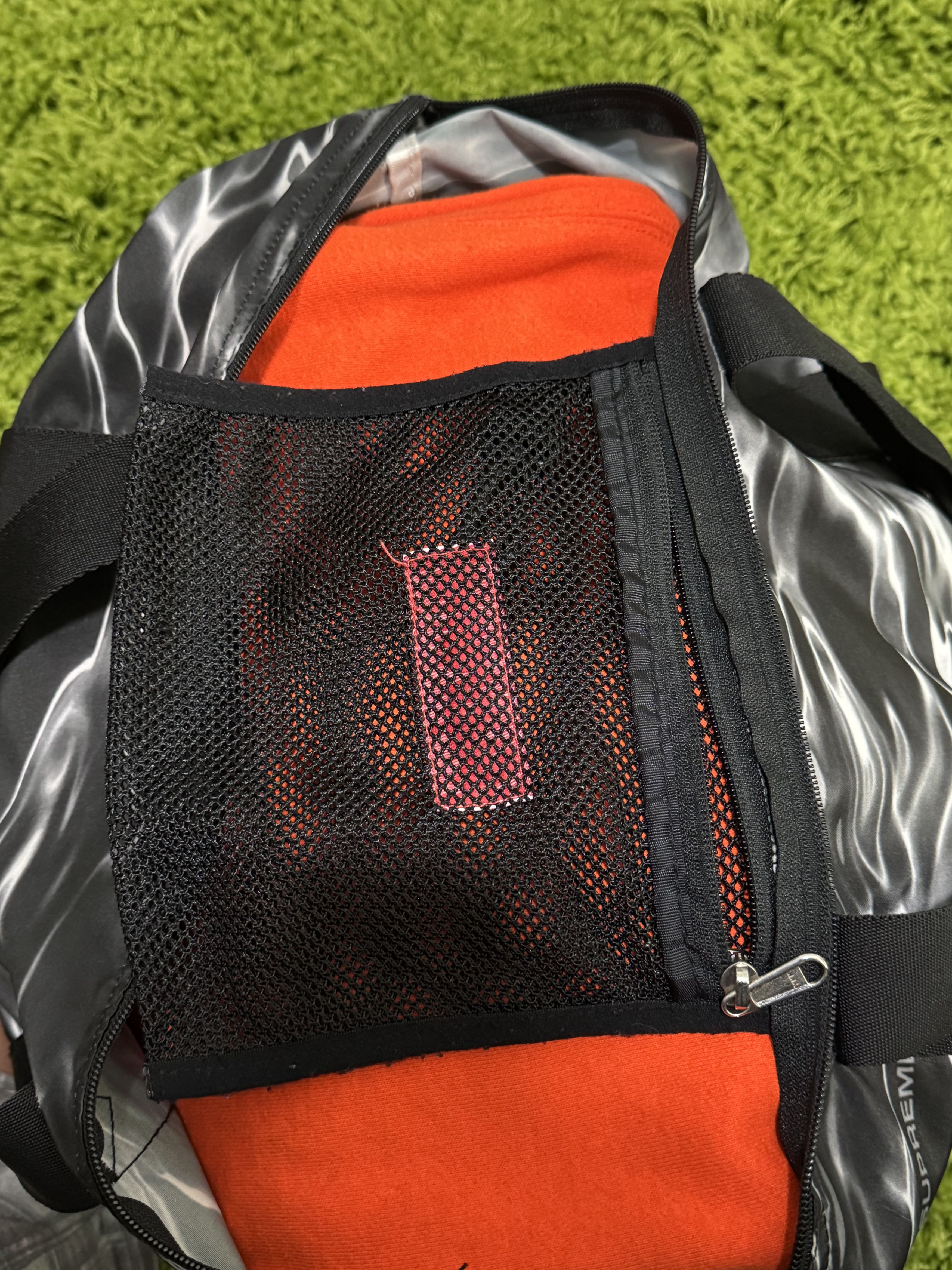 Supreme Supreme Ripple Packable Tote | Grailed