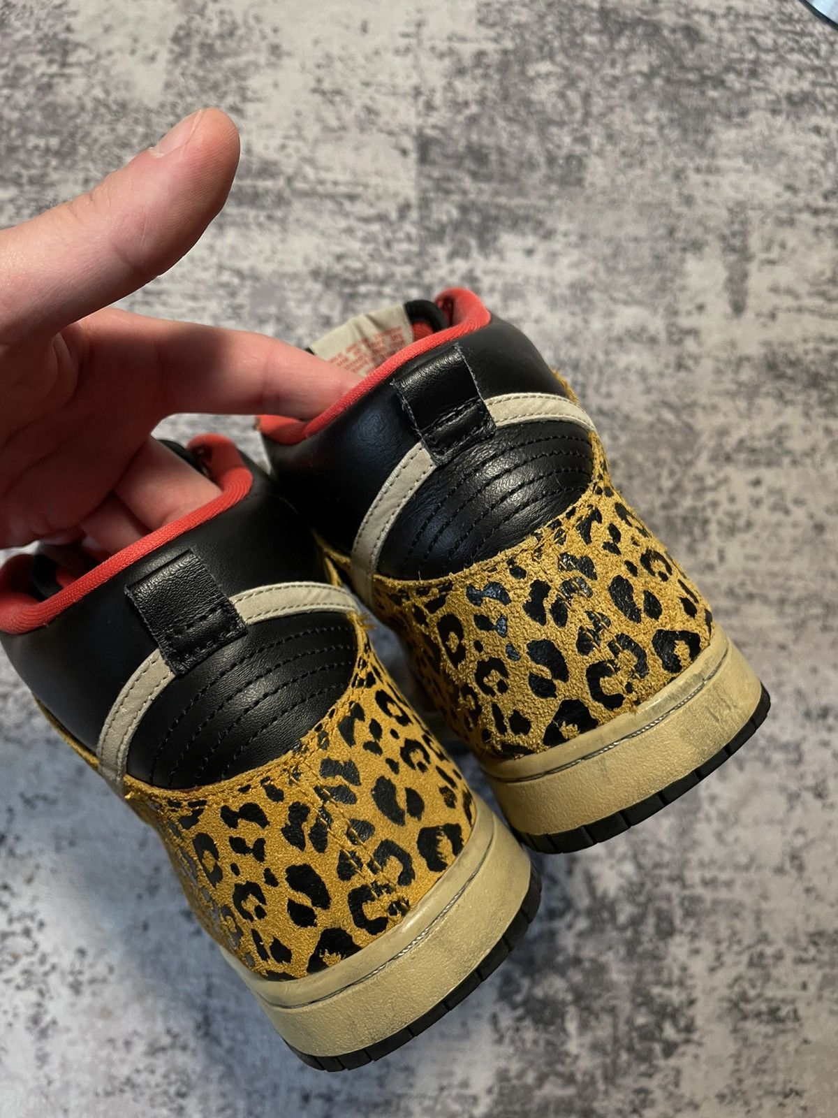 Nike Nike Dunk rare leopard animal print Size US 10 / IT 40 - 3 Thumbnail
