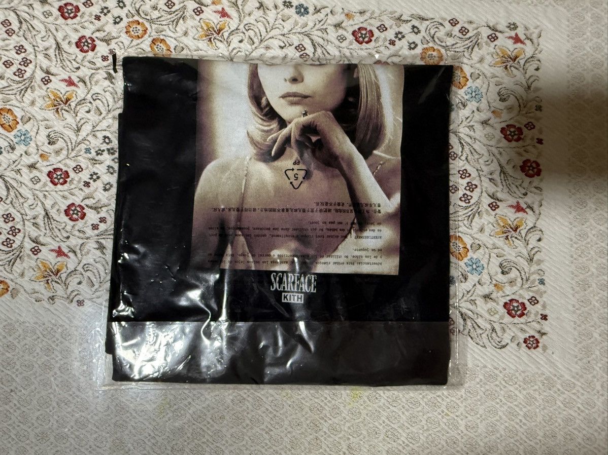 Kith for Scarface Elvira Portrait Tee Black T-Shirt Size XL