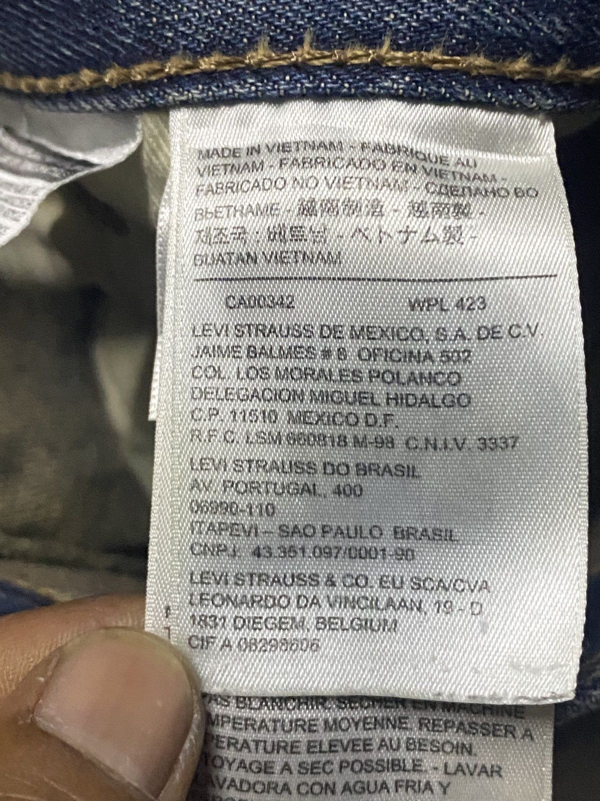 Levi's Vintage Levis 501 Y2K Mud Wash Distressed Slim Fit jeans Size US 32 / EU 48 - 18 Thumbnail
