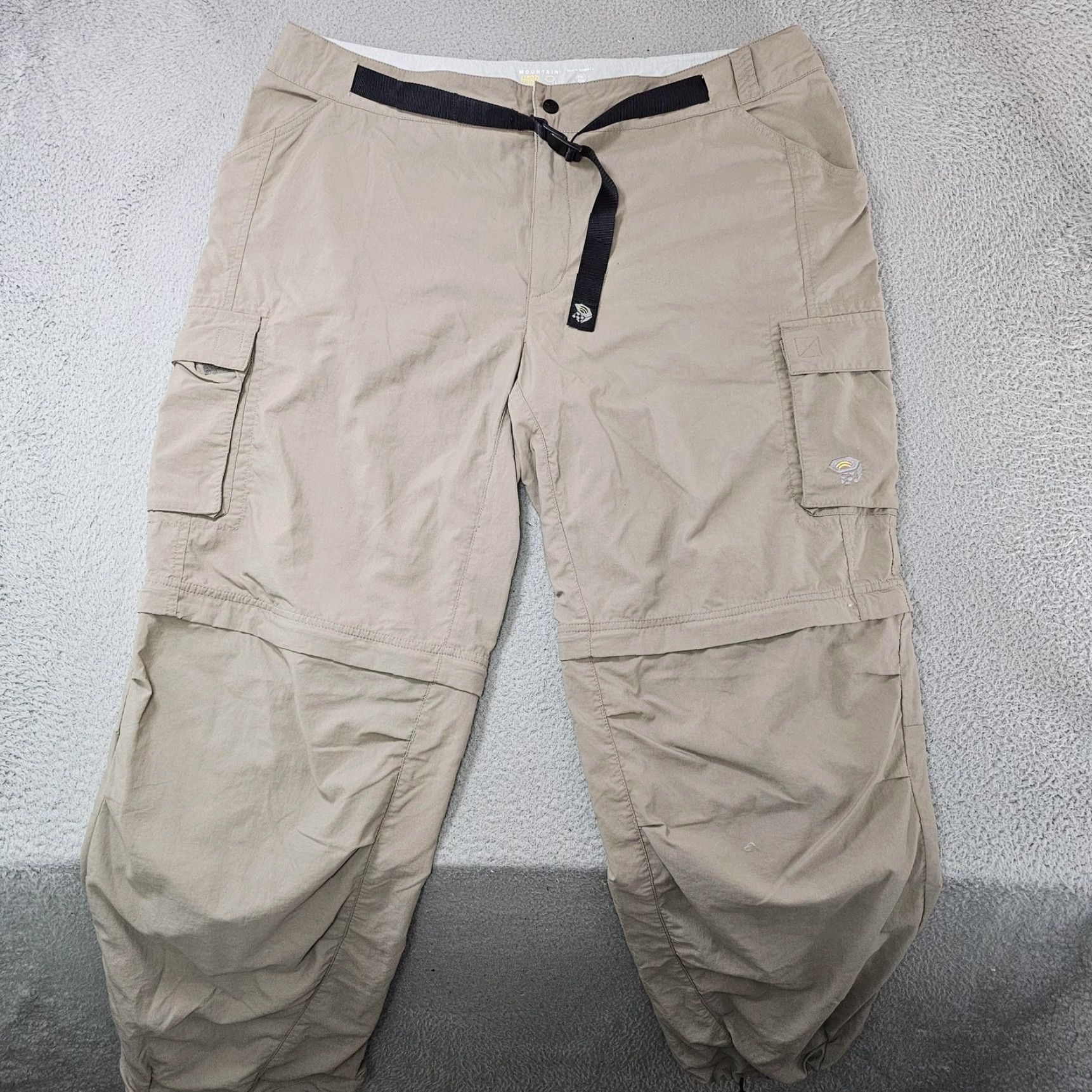 Mountain Hardwear Mountain Hardwear Mens Pants 2XL Beige Convertible Zip Off Cargo Hiking OM2192 Size US 39 - 2 Thumbnail