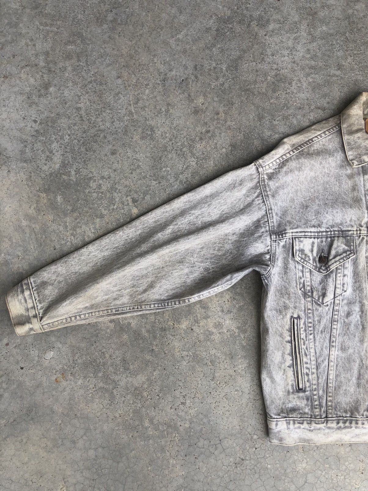 Levi's Vintage 80s Levis Denim Jacket Distressed Denim Size US M / EU 48-50 / 2 - 5 Thumbnail