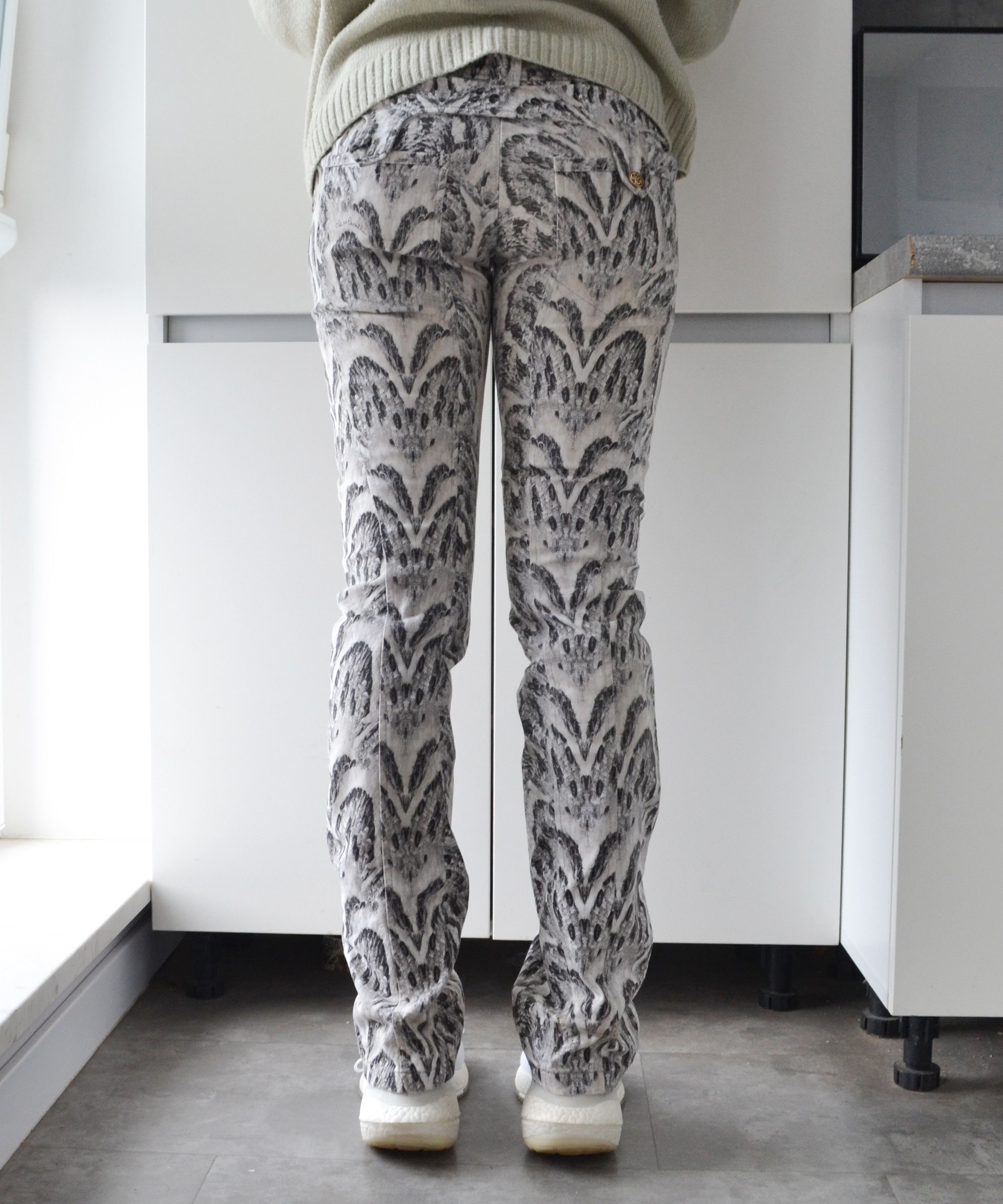 Roberto Cavalli Roberto Cavalli Jeans Pants Black White Vintage y2k Print Size 28" / US 6 / IT 42 - 3 Thumbnail