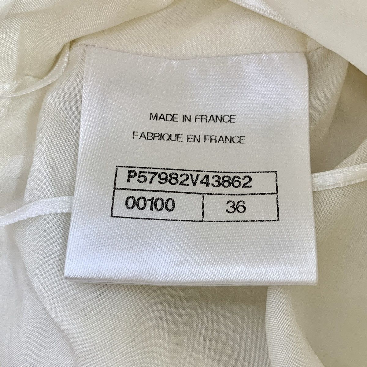 Chanel Chanel White Sequin Embroidered Cotton Casual Halter Dress Size 26" / US 2 / IT 38 - 6 Thumbnail
