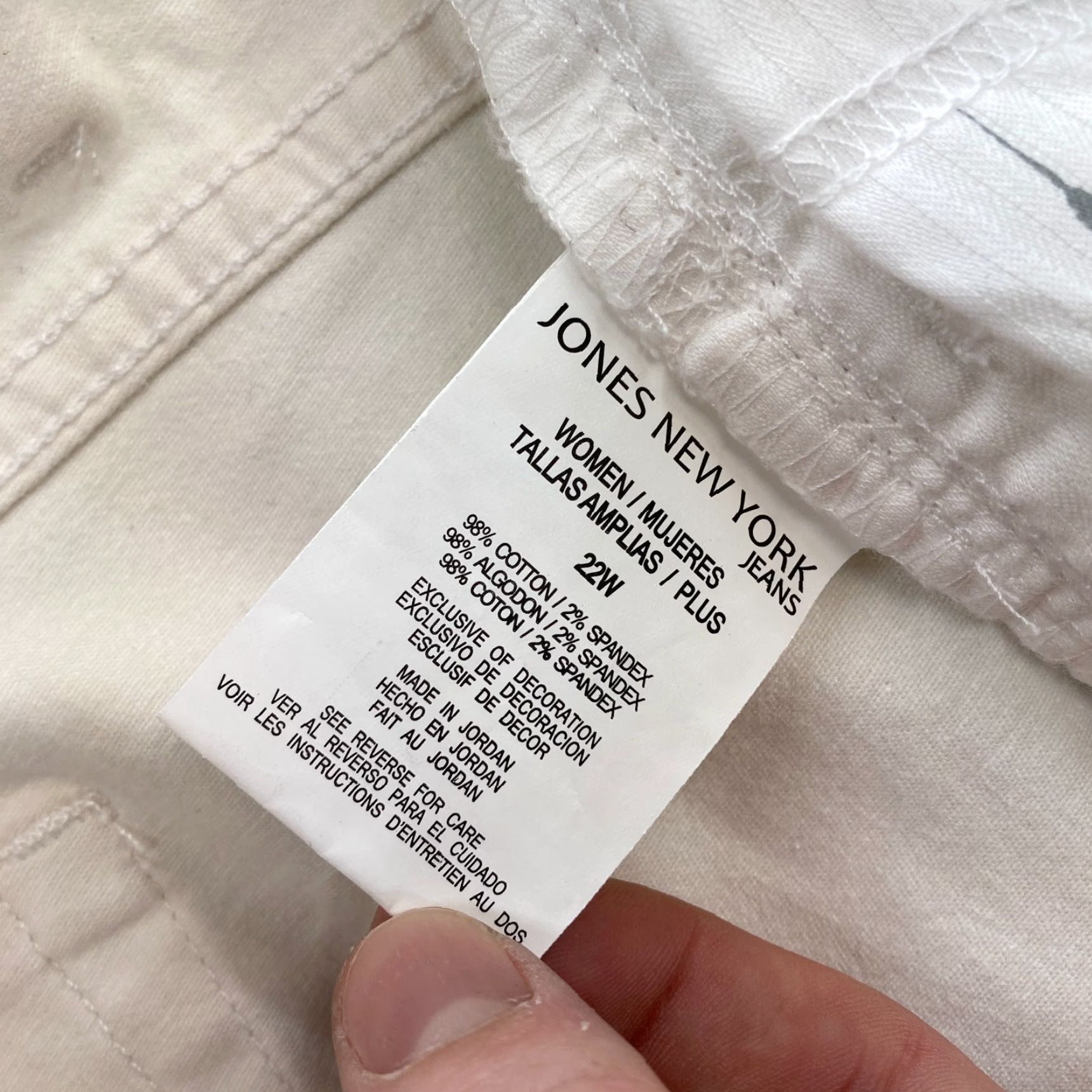 Jones New York Jones New York Jeans Capri Women's Plus 22W Chelsea White Stretch Denim Size 40" / US 18 - 7 Thumbnail