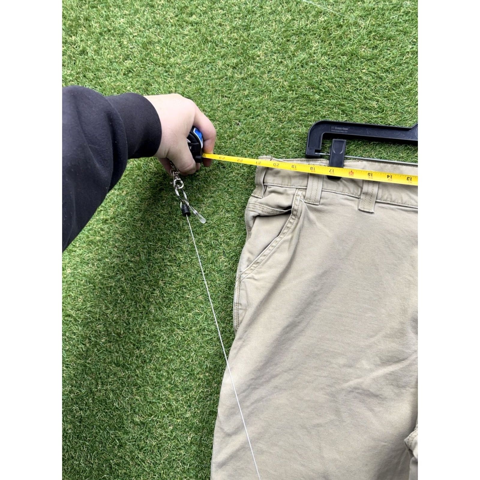 Carhartt Carhartt Carpenter Pants Mens 44x30 Workwear Cotton Beige Relaxed fit B324 FDK Pants Jeans Beige Carhartt Mens 44 Relaxed 30 Inseam 5-Pocket Size US 44 / EU 60 - 3 Thumbnail