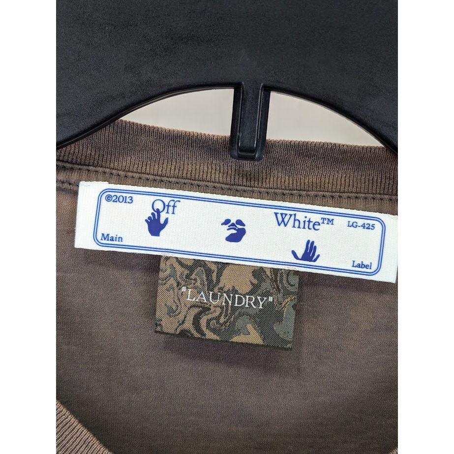 Off-White o1rshd1 Bookish Laund Slim Short Sleeve T-Shirt in Brown Size US L / EU 52-54 / 3 - 6 Thumbnail