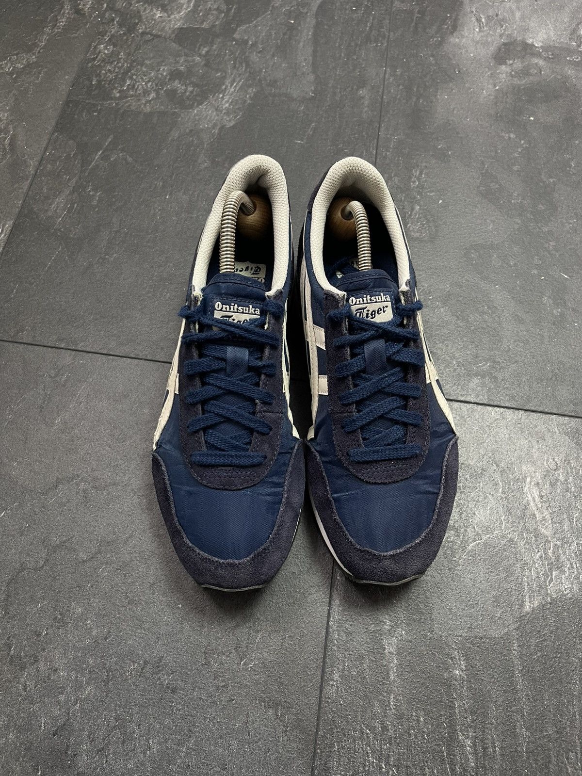 Streetwear Vintage asics onitsuka tiger low top sneakers Size US 6.5 / EU 39-40 - 4 Thumbnail