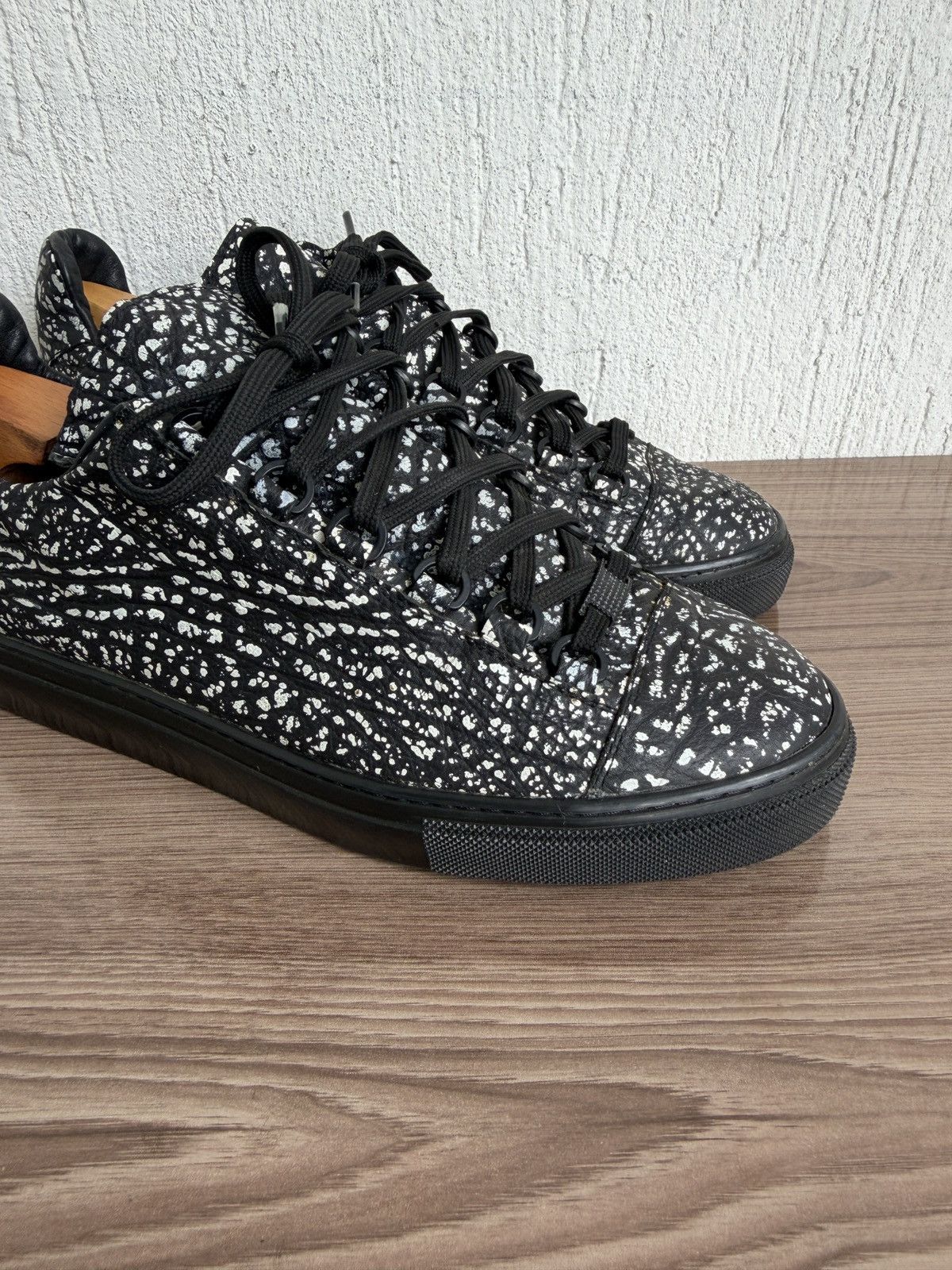 Balenciaga ❗️🕷️ Archival 🕷️Arena leather trainers Size US 10.5 / EU 43-44 - 2 Thumbnail