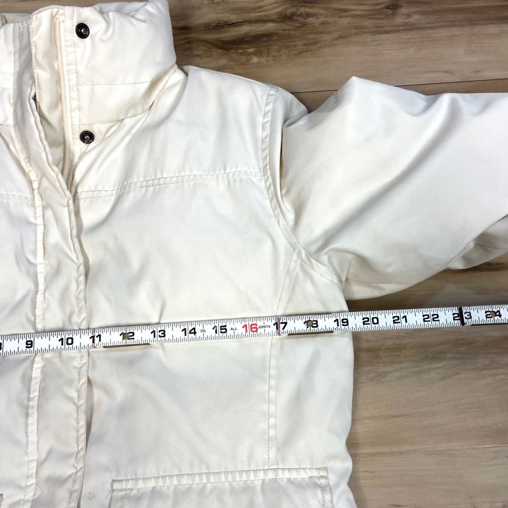 Vintage VINTAGE Columbia Jacket Womens Small Down Ivory Full Zip Snap Pockets Long Sleeve Size S / US 4 / IT 40 - 6 Thumbnail