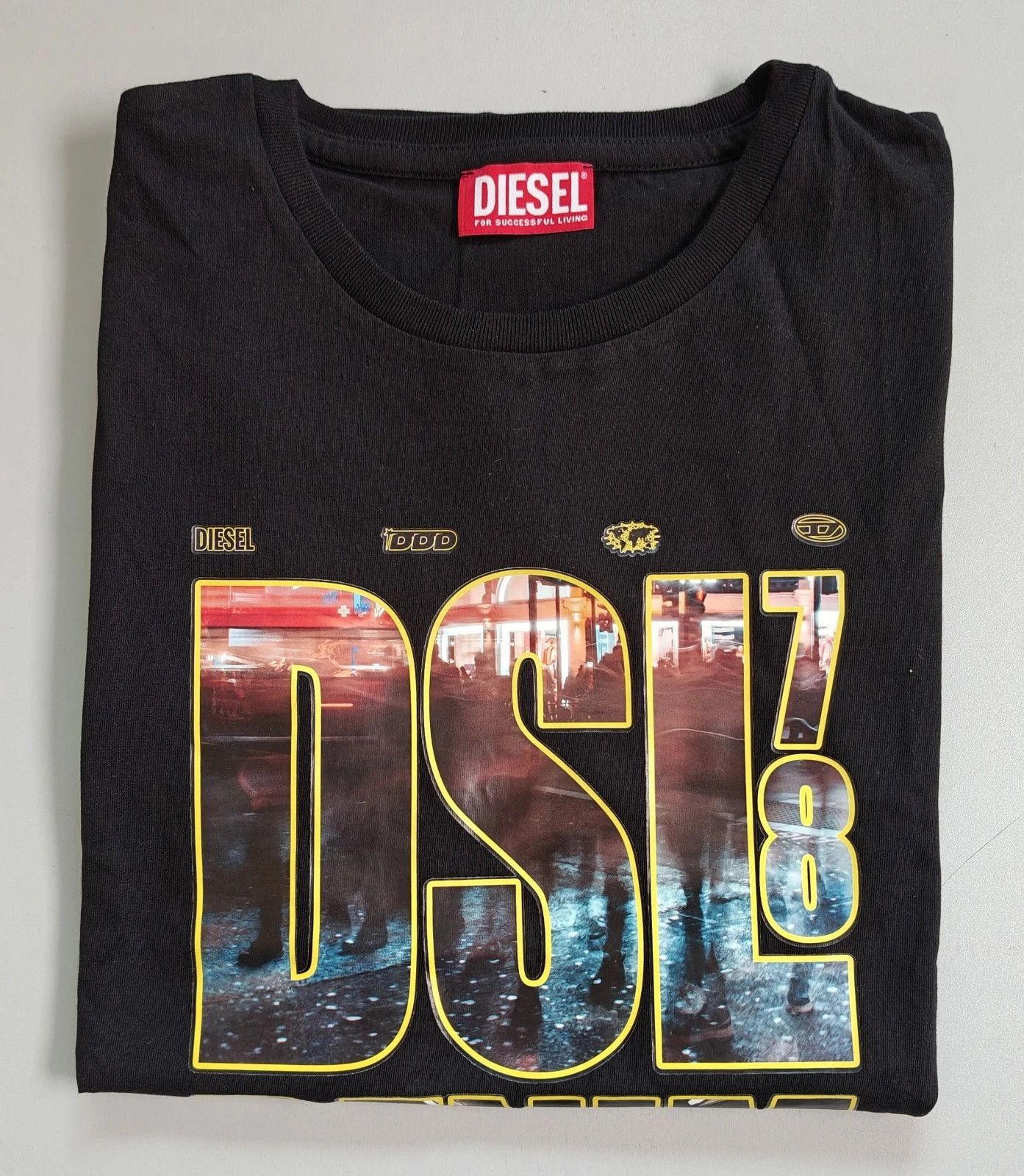 Diesel DIESEL Black T-shirt with DSL 78 Denim print T 4177 Size US L / EU 52-54 / 3 - 1 Thumbnail