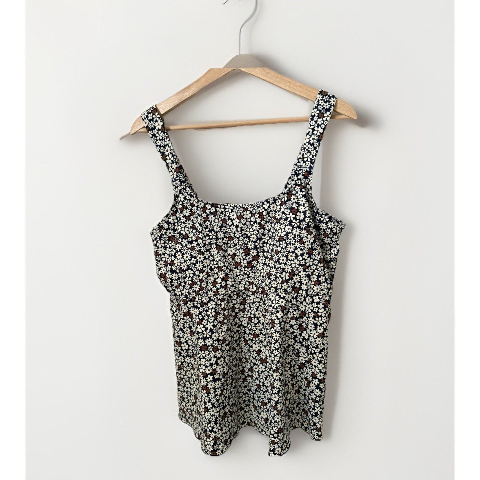 Lands' End Lands End Squareneck Tankini Floral Wireless Pool Beach Size 36" / US 14 / IT 50 - 1 Thumbnail