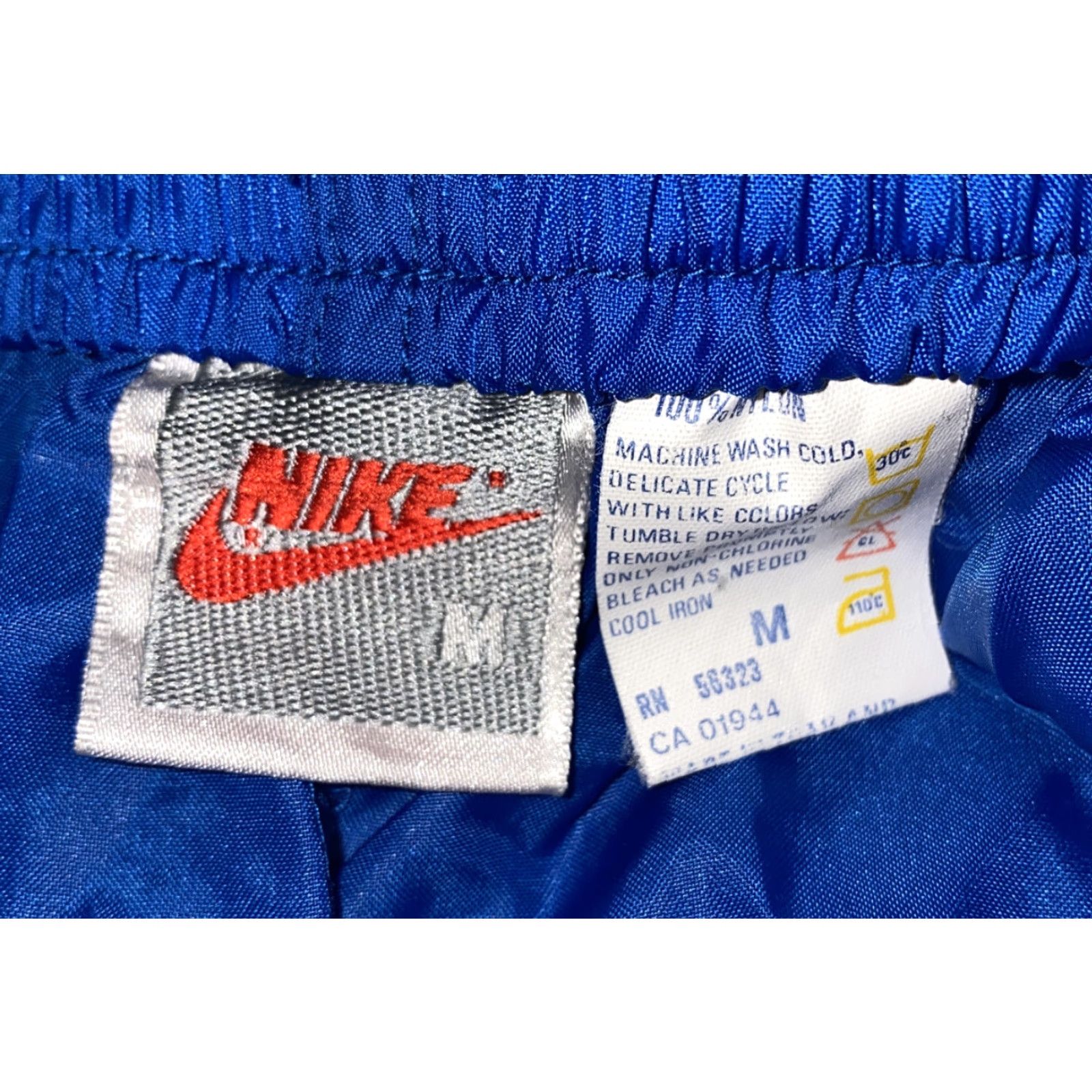 Nike Nike Athletic Pants Mens Track Pants Nylon Blue M Regular Inseam 32 Hiking Athletic Wear Size US 31 - 5 Thumbnail