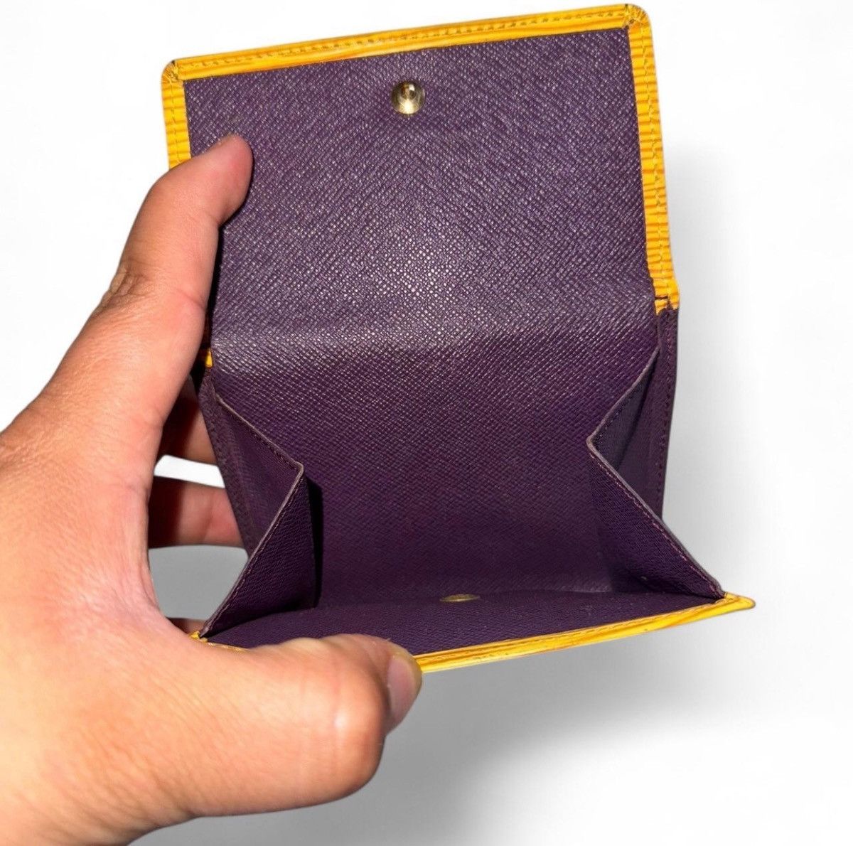 Louis Vuitton Louis Vuitton Yellow Epi Trifold Wallet Size ONE SIZE - 5 Thumbnail