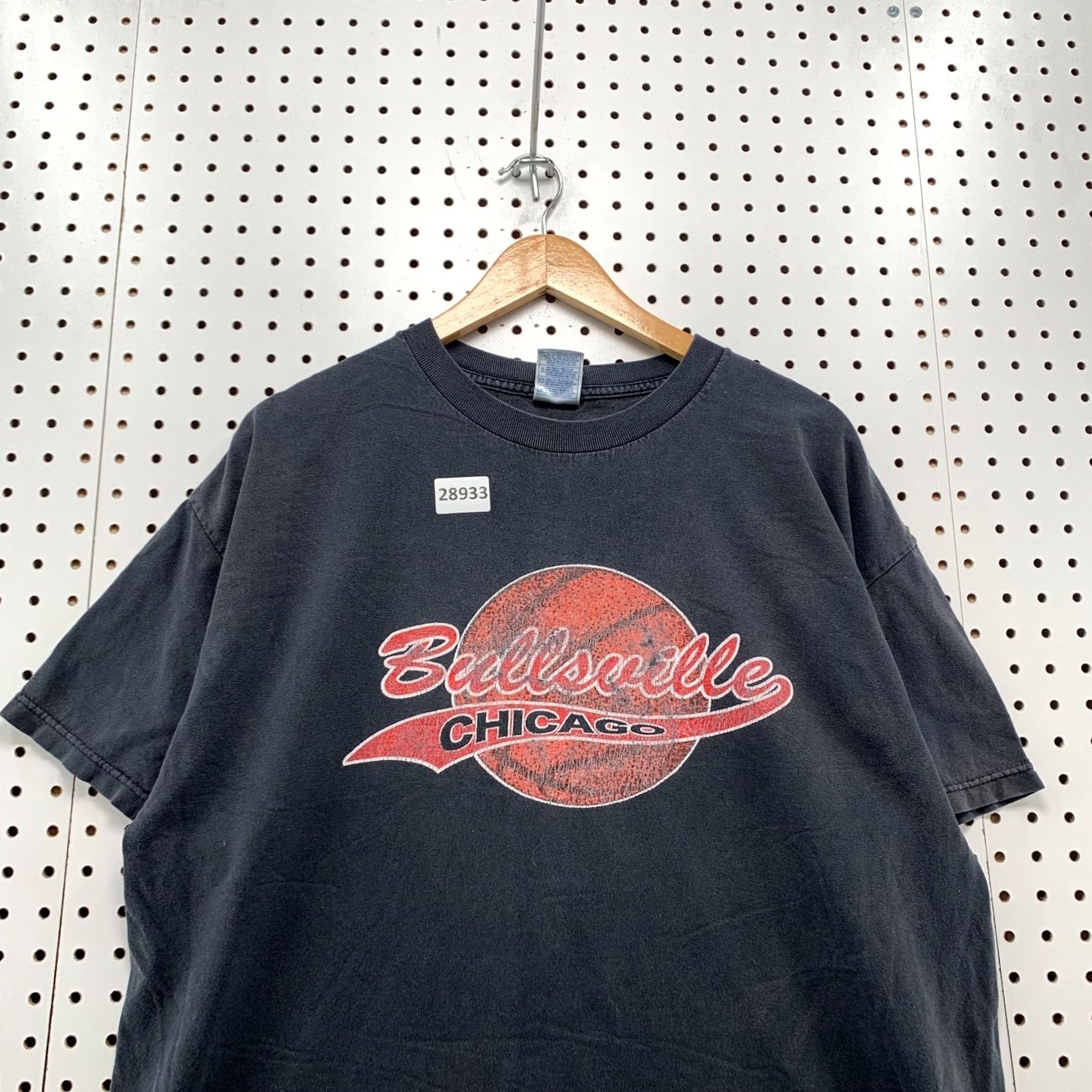 Vintage VINTAGE Chicago Bulls Bullsville Shirt Mens XL Black 90s Sports Short Sleeve Crew Neck Cotton T-Shirt Mens XL Bulls Basketball Size US XL / EU 56 / 4 - 5 Thumbnail