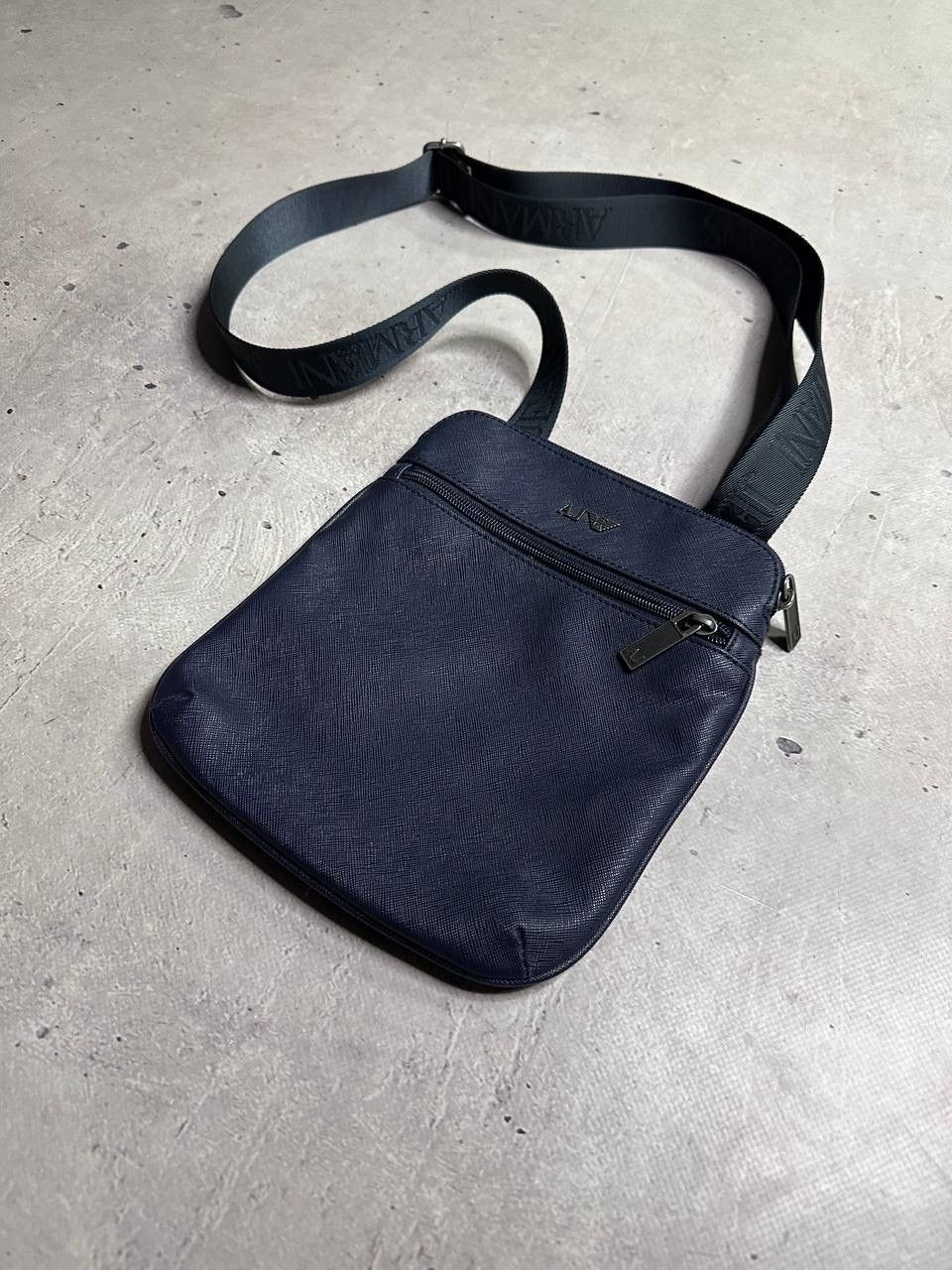 Emporio Armani Armani Jeans Blue Crossbody Shoulder Bag Logo Strap Y2K Size ONE SIZE - 2 Thumbnail