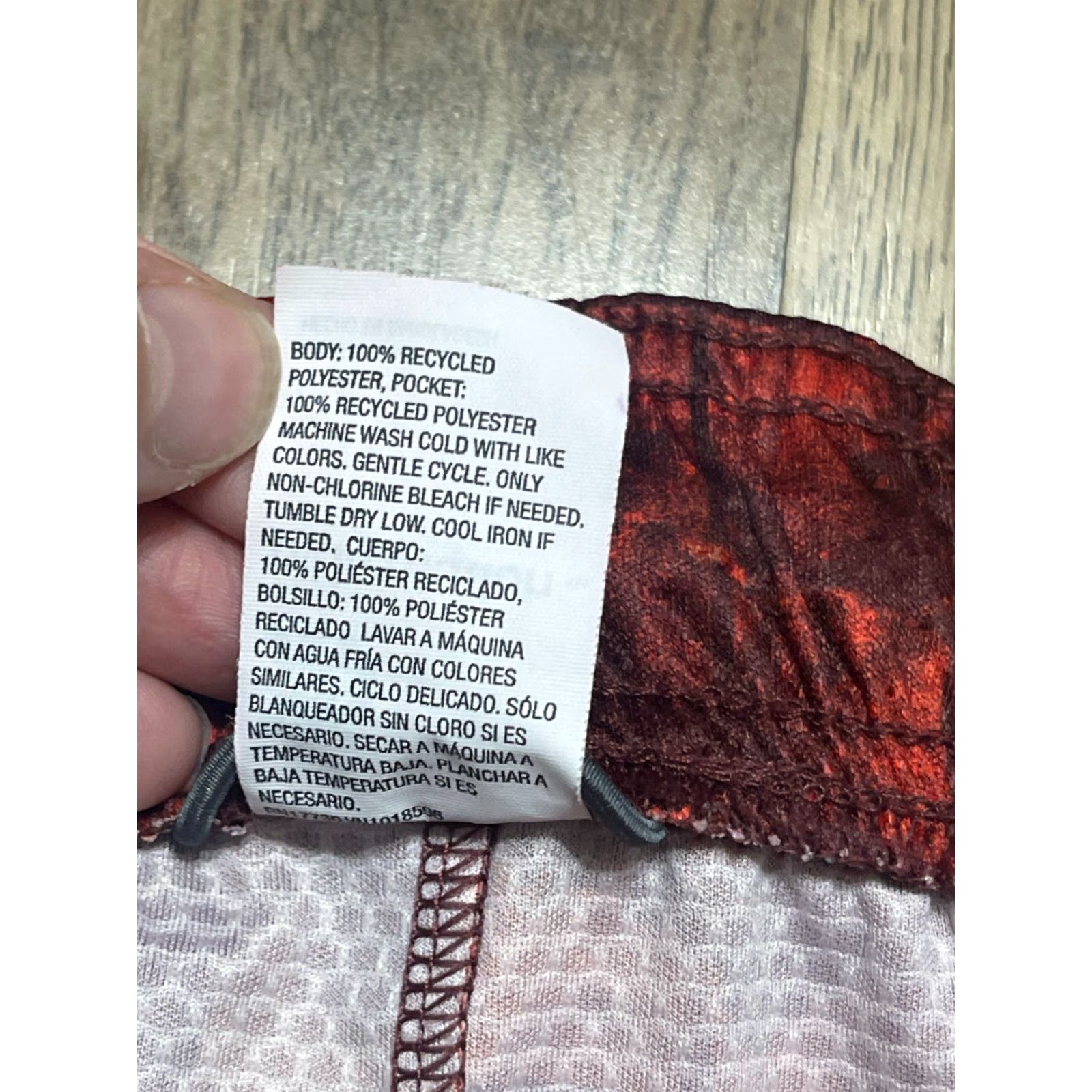 Vintage All In Motion Shorts Mens Large Red Orange Black Athletic Wear Basketball Regular 7in Inseam Mens Size US 33 - 6 Thumbnail