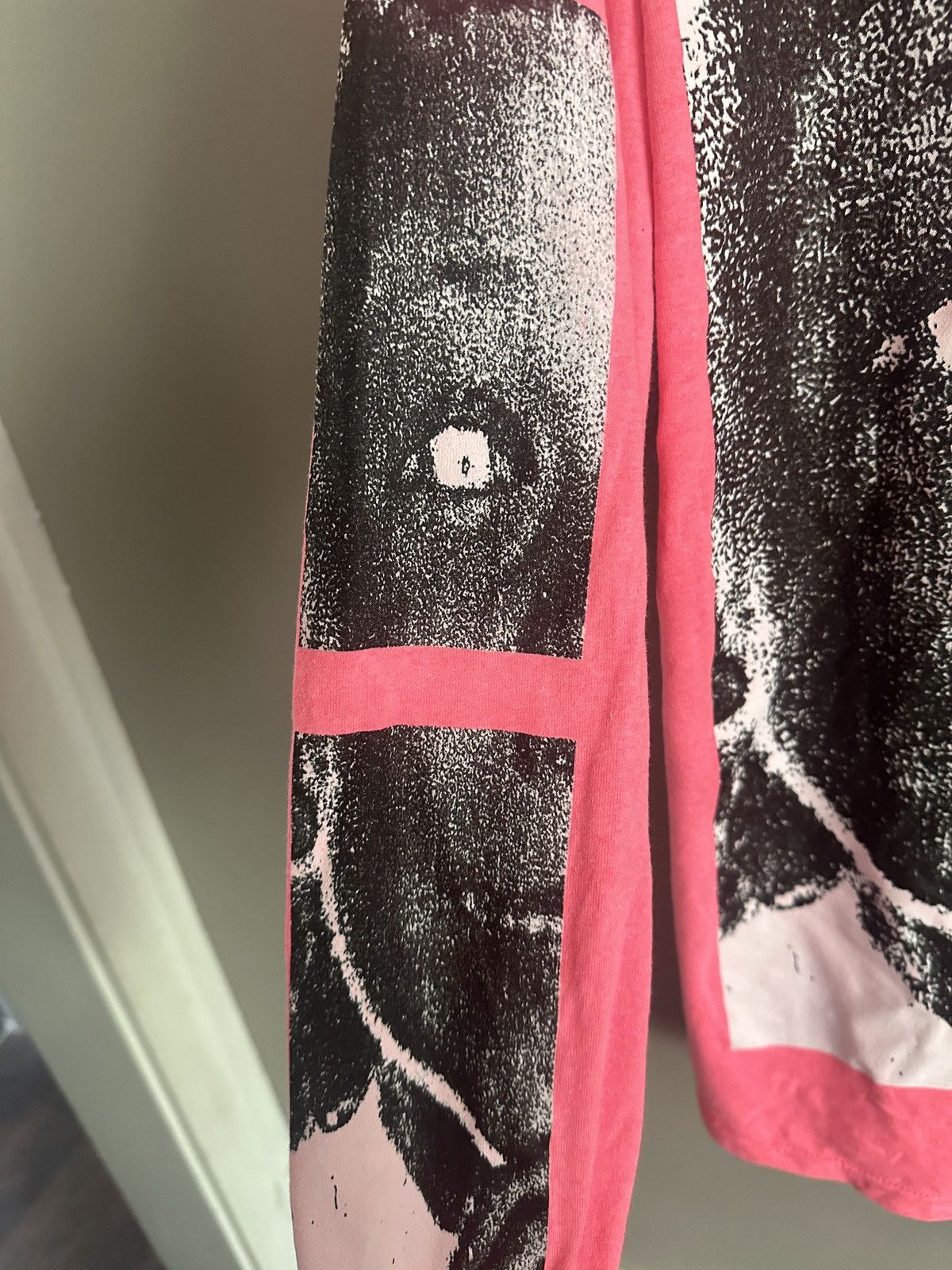 Other Che Rest In Bass Pink Longe Sleeve Size US M / EU 48-50 / 2 - 3 Thumbnail