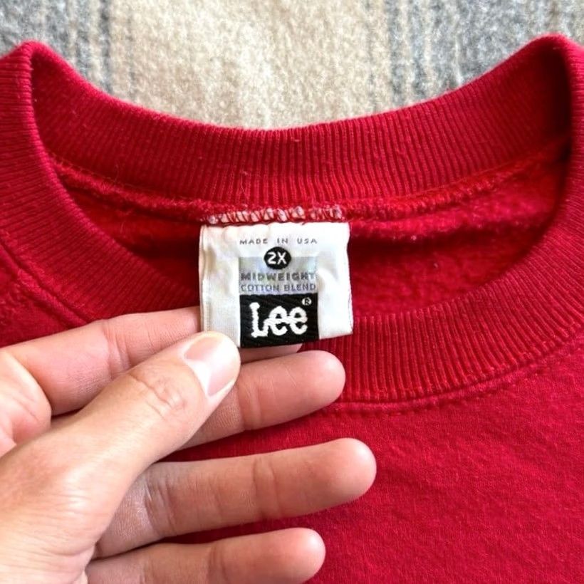 Lee VINTAGE 90s Die Fledermaus Opera Lenawee Sweatshirt XL USA Made Red Crewneck Mens Size US XL / EU 56 / 4 - 3 Thumbnail
