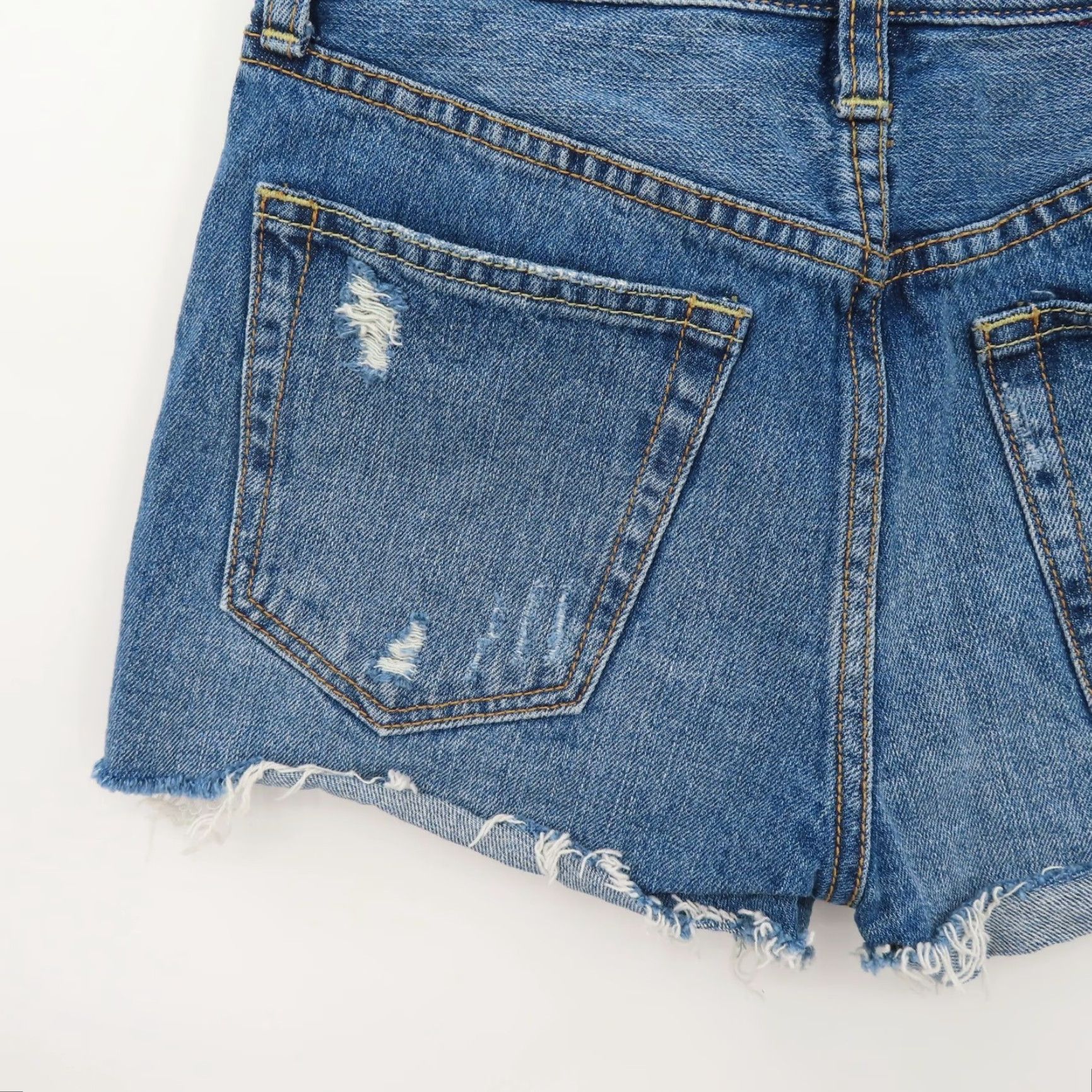 Free People Free People We The Free Women 24 Distressed Raw Hem Blue Denim Short Button Fly Shorts Regular Bohemian Casual Vintage? No Size 42" / US 20 - 5 Thumbnail