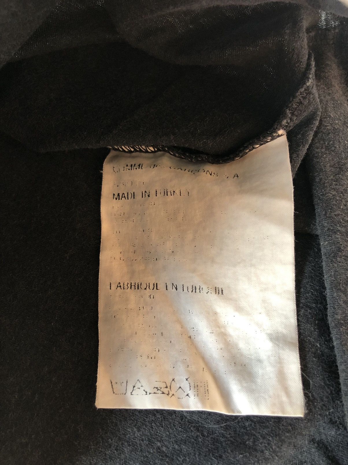 Comme des Garcons Vintage Comme Des Garçons 2001 ete Japanese Design Faded Tee Size US L / EU 52-54 / 3 - 11 Thumbnail