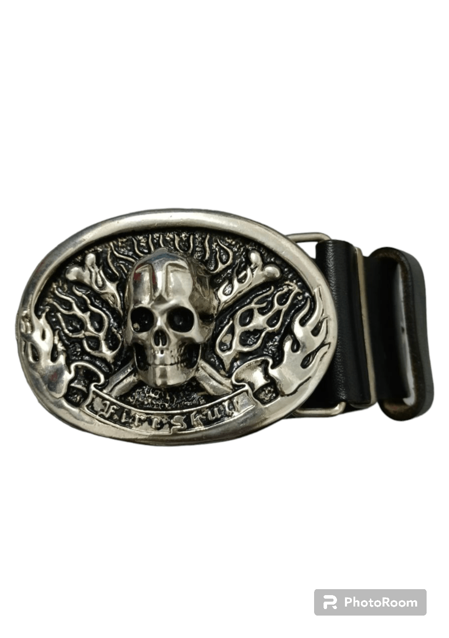 Leather SKULL CROSSBONE BUCKLE LEATHER BELT SIZE (30-34) Size ONE SIZE - 1 Thumbnail