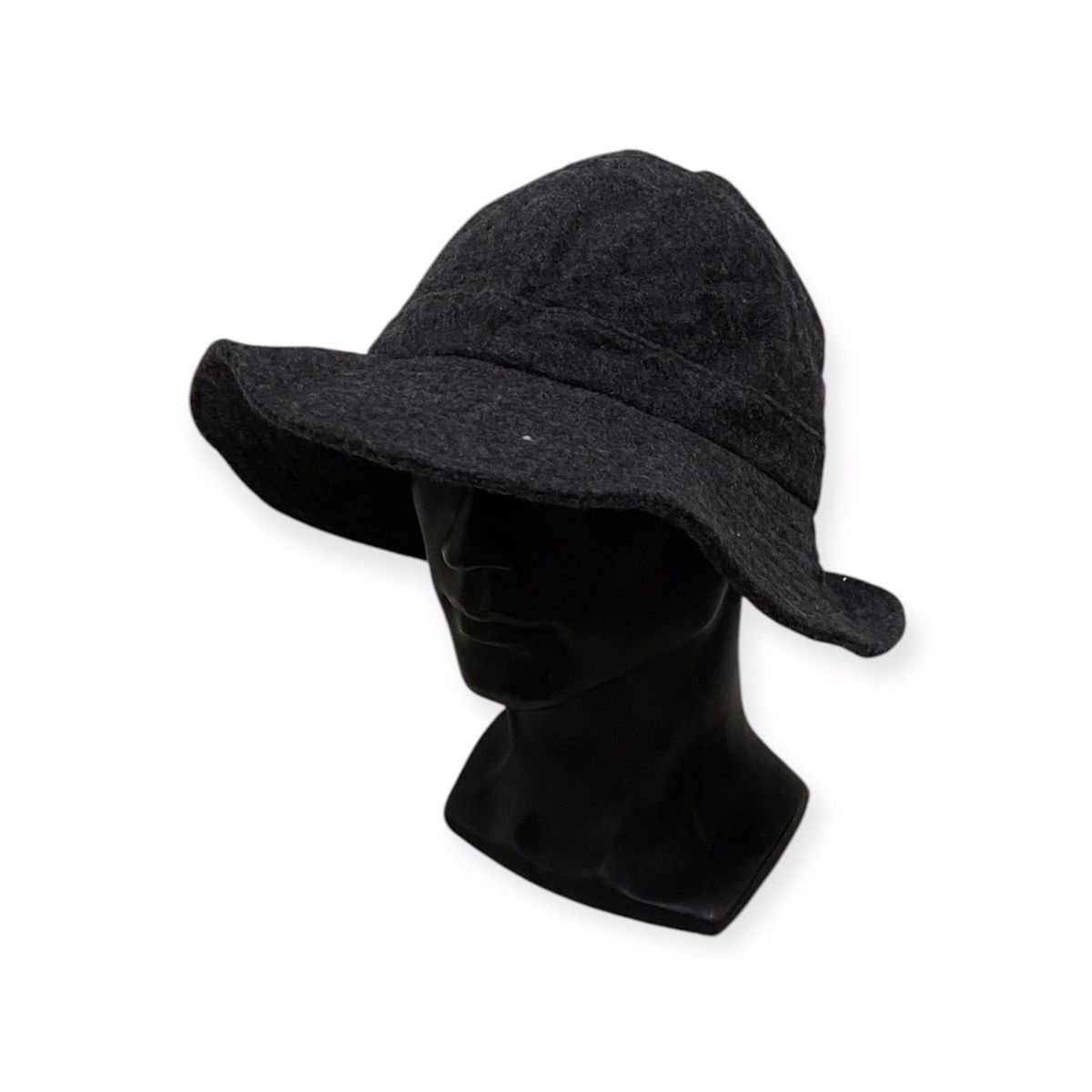 Japanese Brand Japanese Brand Plain Bucket Hat Size ONE SIZE - 1 Thumbnail