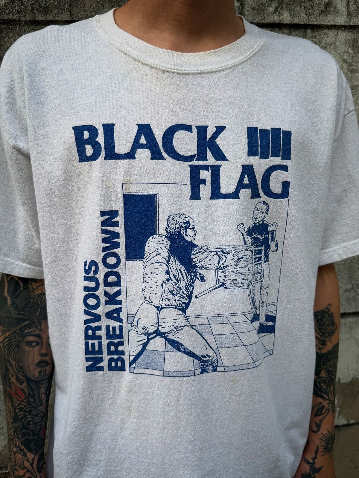 Band Tees Vintage 2000’ Black Flag Nervous Breakdown Band Tshirt Size US XL / EU 56 / 4 - 2 Thumbnail